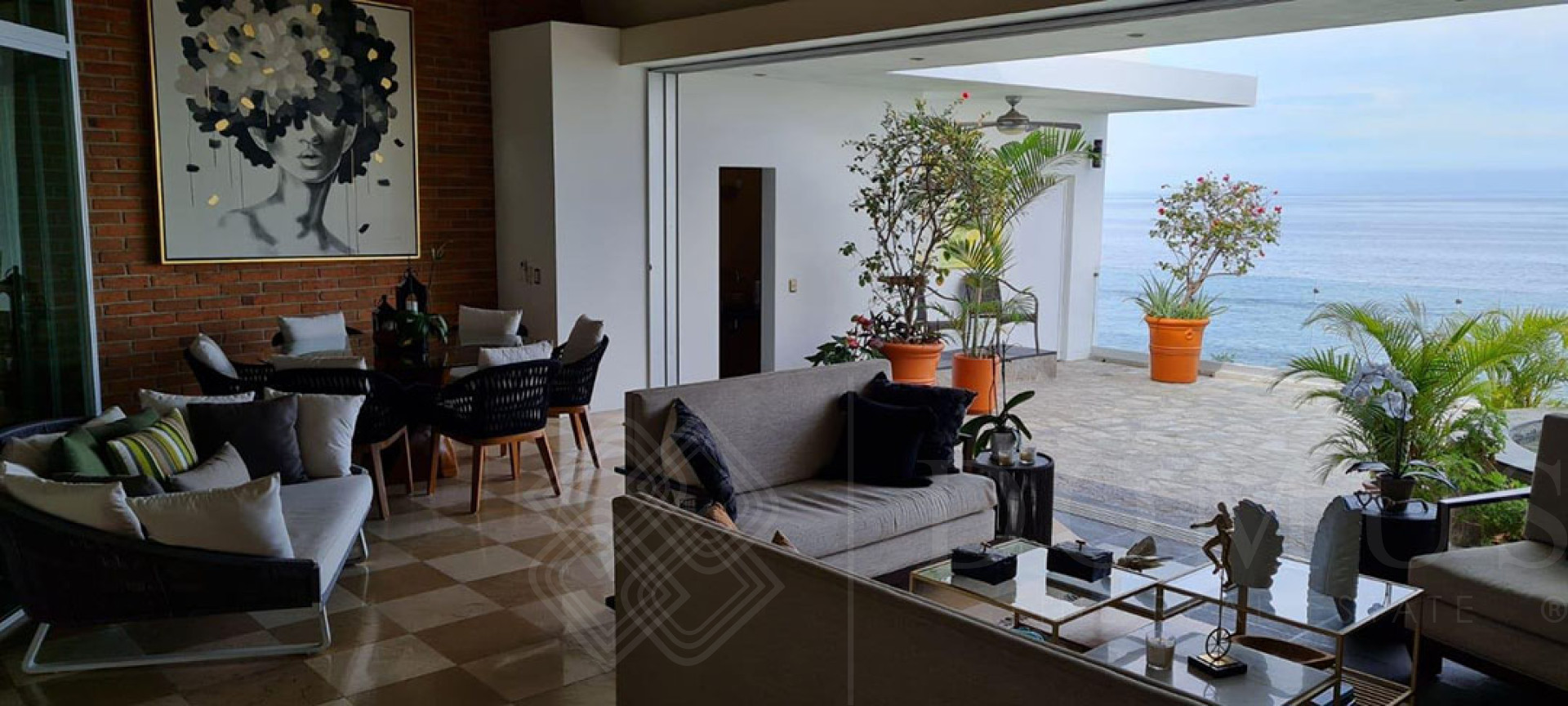 Image gallery of Casa Regia - Oceanfront Home for Sale in Mismaloya