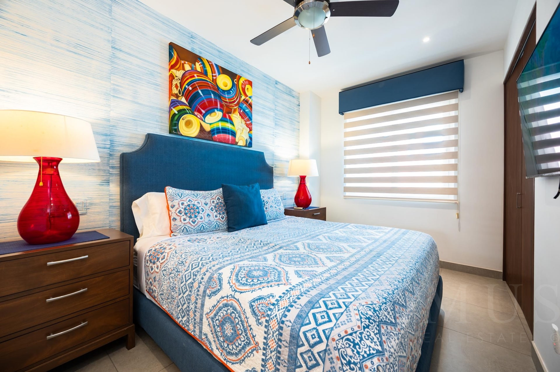 Image gallery of Condo Pavilion 703 Romantic Zone