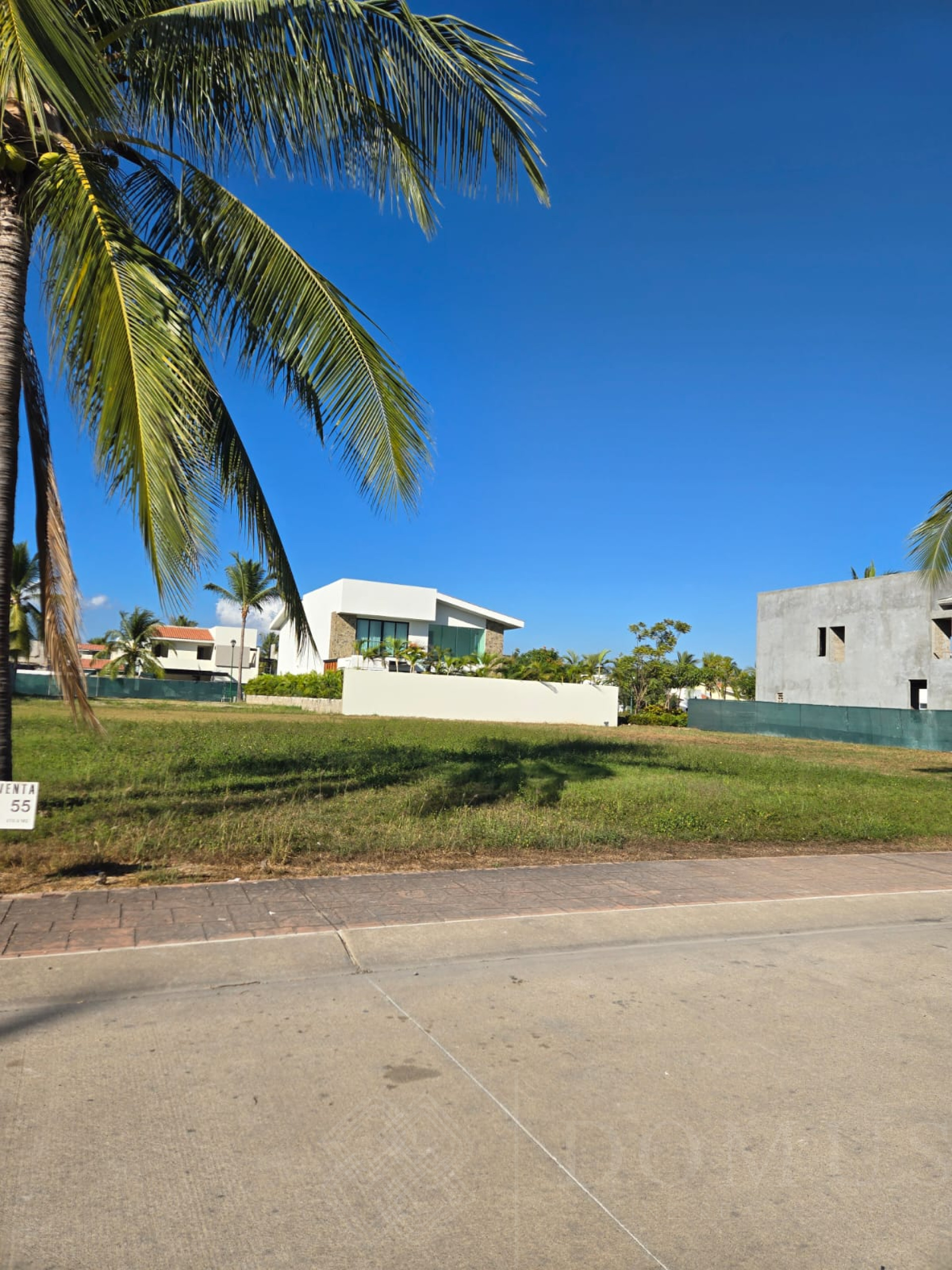 Image gallery of Abedul Lot 55 - Lot for Sale in Los Tigres
