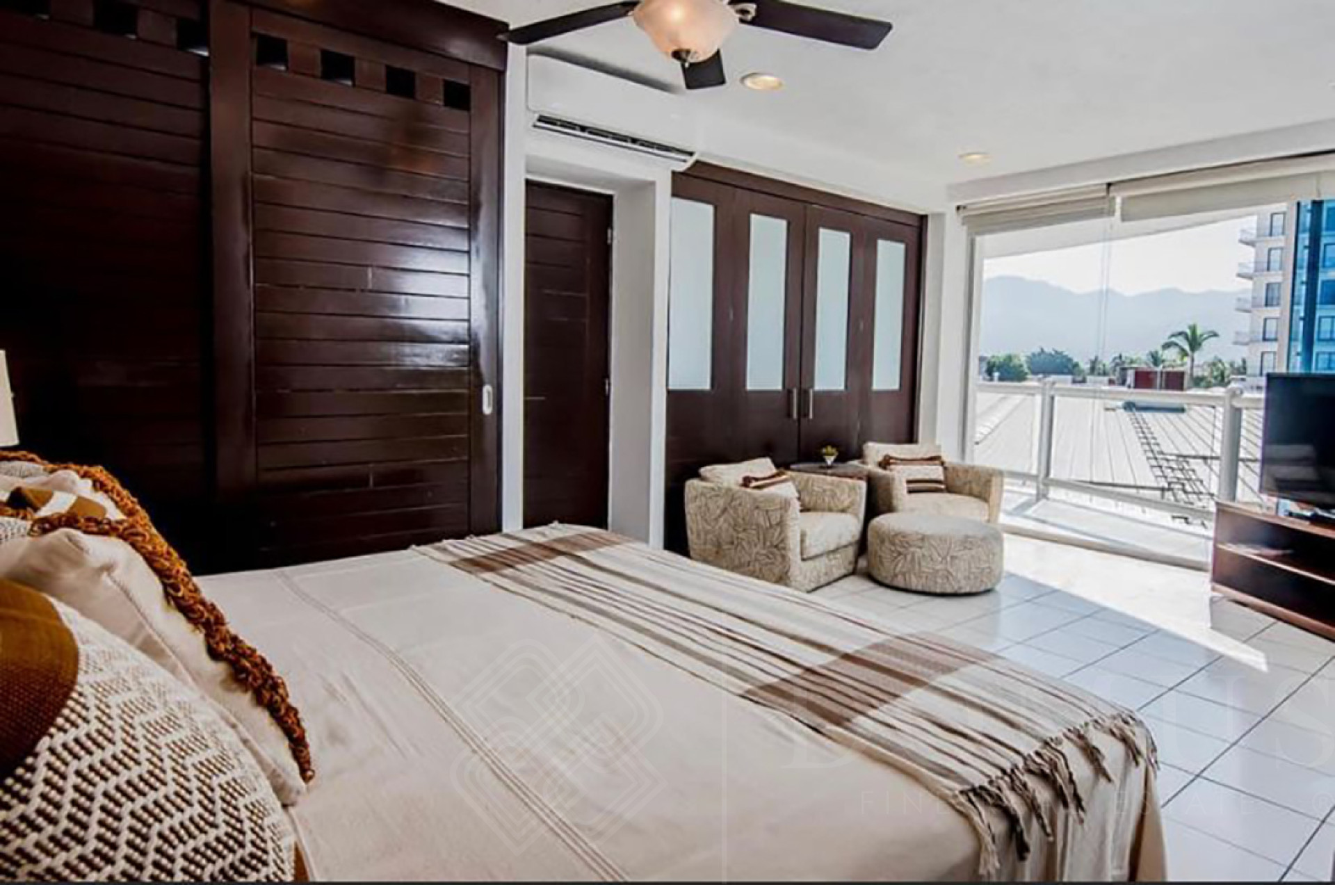 Image gallery of Edificio Mis Amores - Building for Sale in Puerto Vallarta