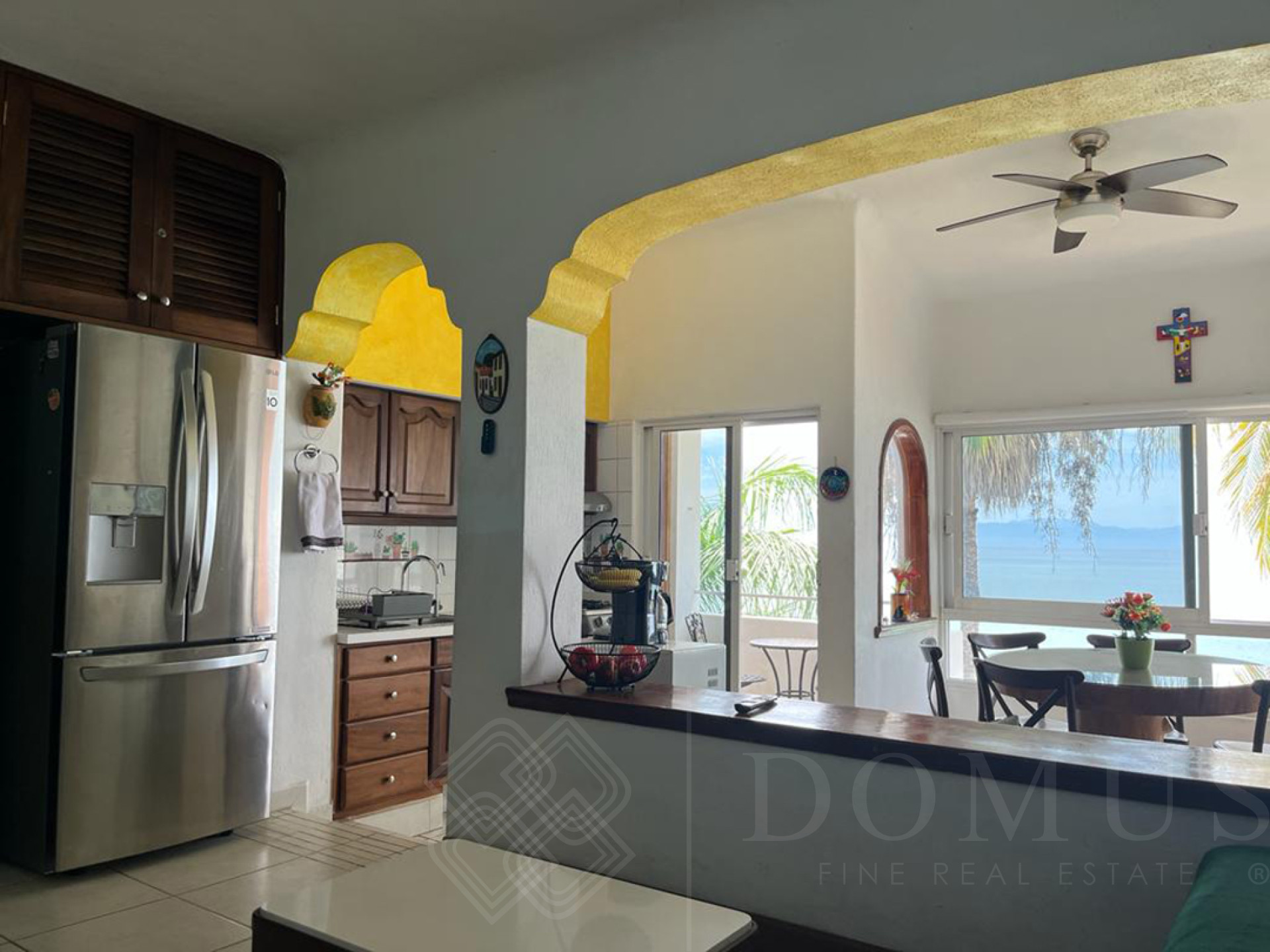 Image gallery of Vista Bahia #401 - Beachfront condominium for sale north of Bucerías