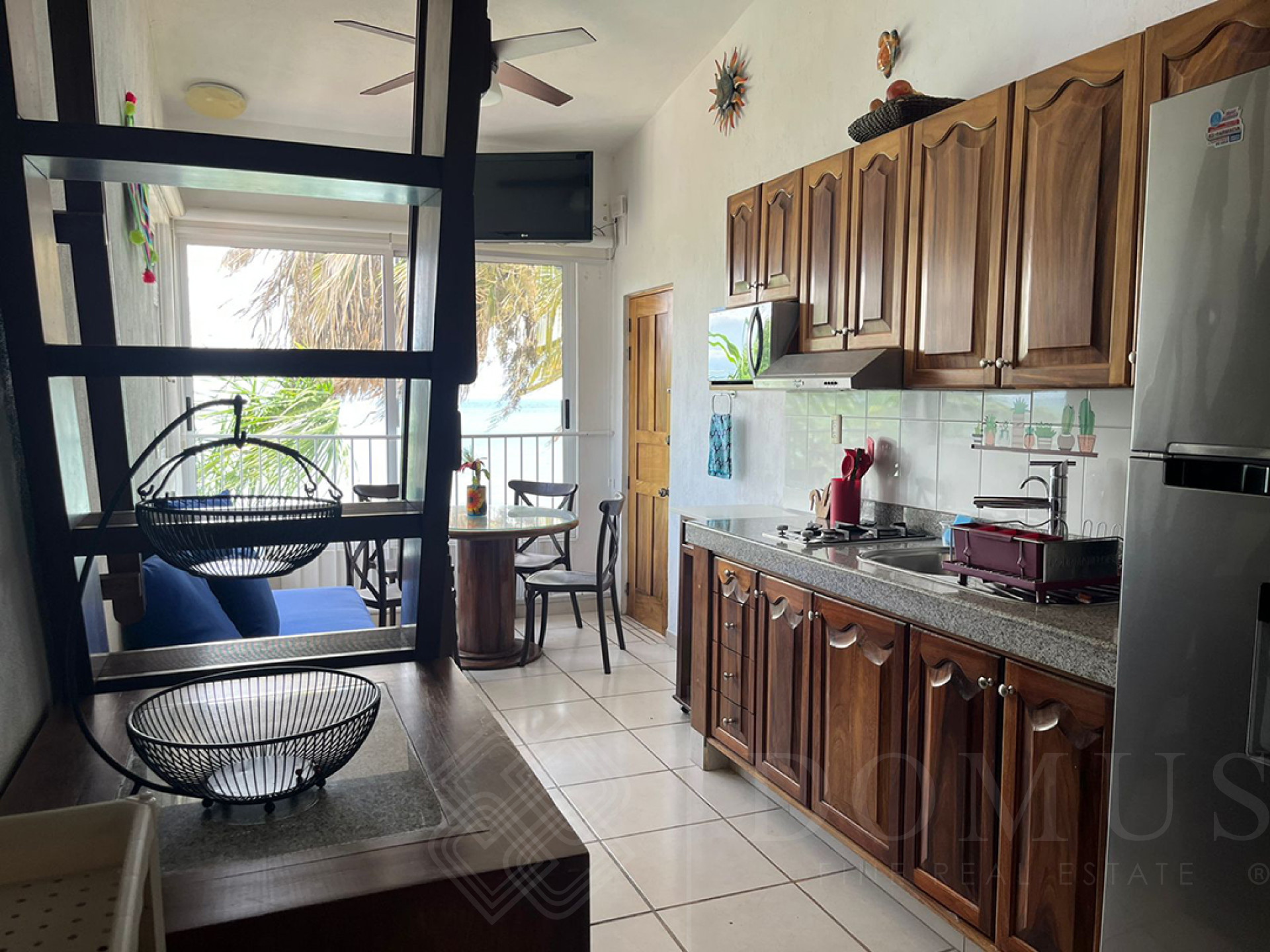 Image gallery of Vista Bahia #401 - Beachfront condominium for sale north of Bucerías