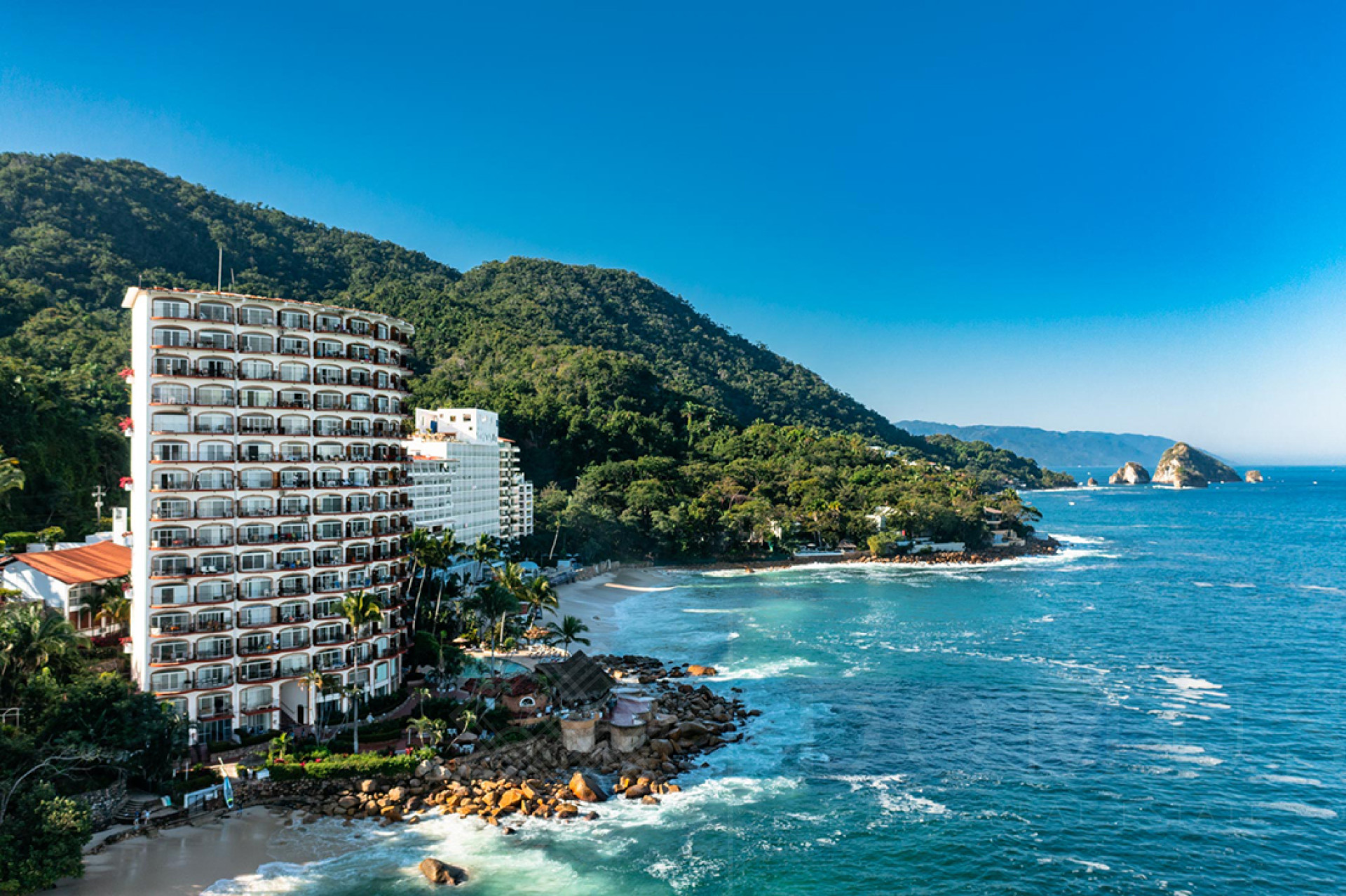 Galeria de Condominio MZ 2 Girasol Sur - Estudio en venta en Playa Gemelas, Puerto Vallarta