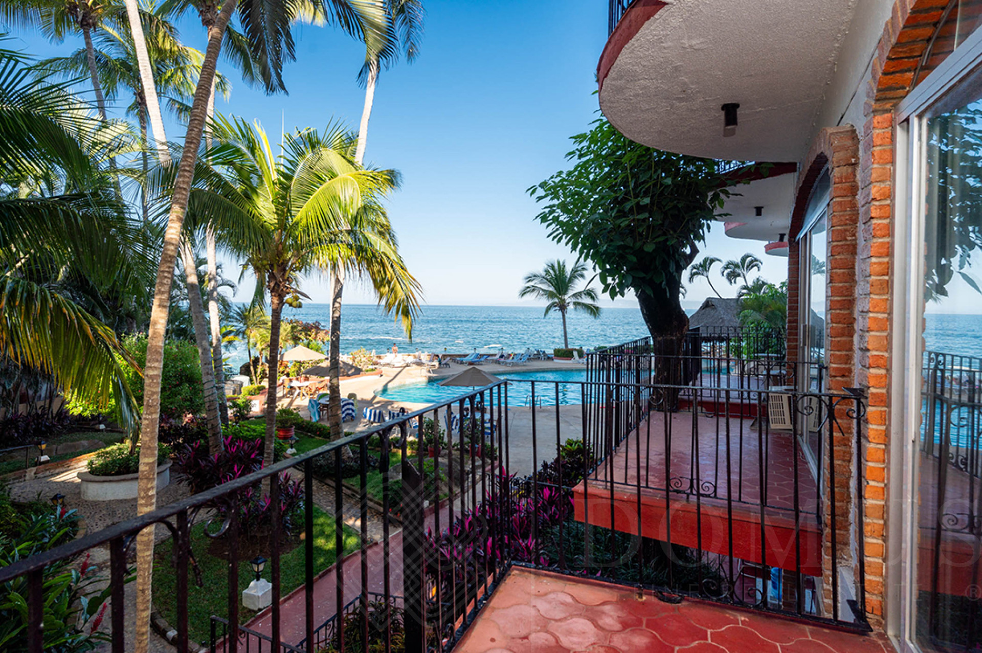Galeria de Condominio MZ 1 Girasol Sur - Departamento en venta en Barra de Navidad, Puerto Vallarta