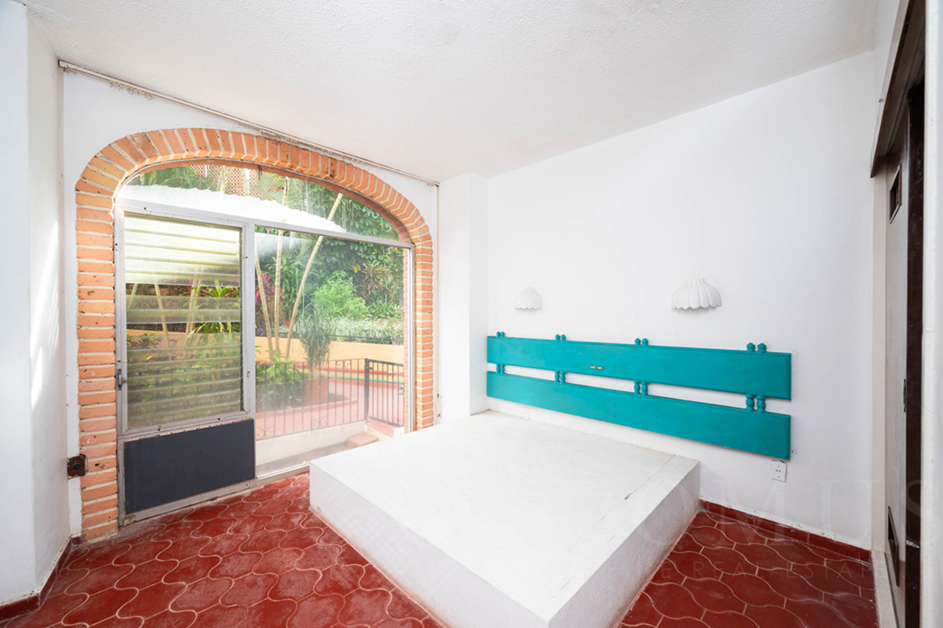 Galeria de Condominio MZ 1 Girasol Sur - Departamento en venta en Barra de Navidad, Puerto Vallarta