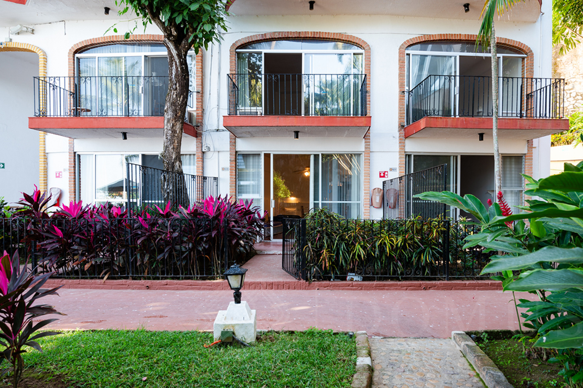 Galeria de Condominio NJ 1 Girasol Sur - Departamento en venta en Playa Gemelas, Puerto Vallarta