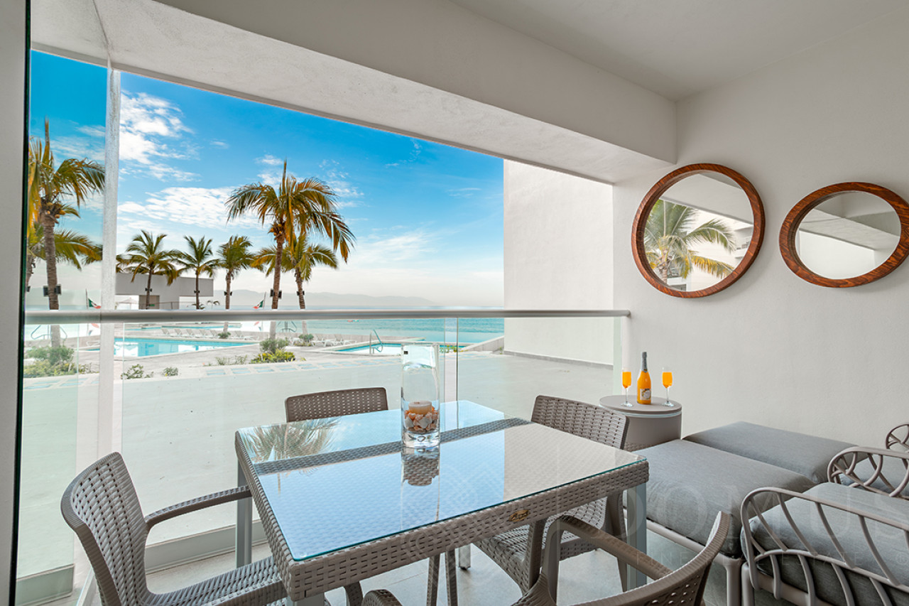 Condominio PG5 Harbor 171 Torre Norte - Penthouse Garden frente al mar en venta Puerto Vallarta