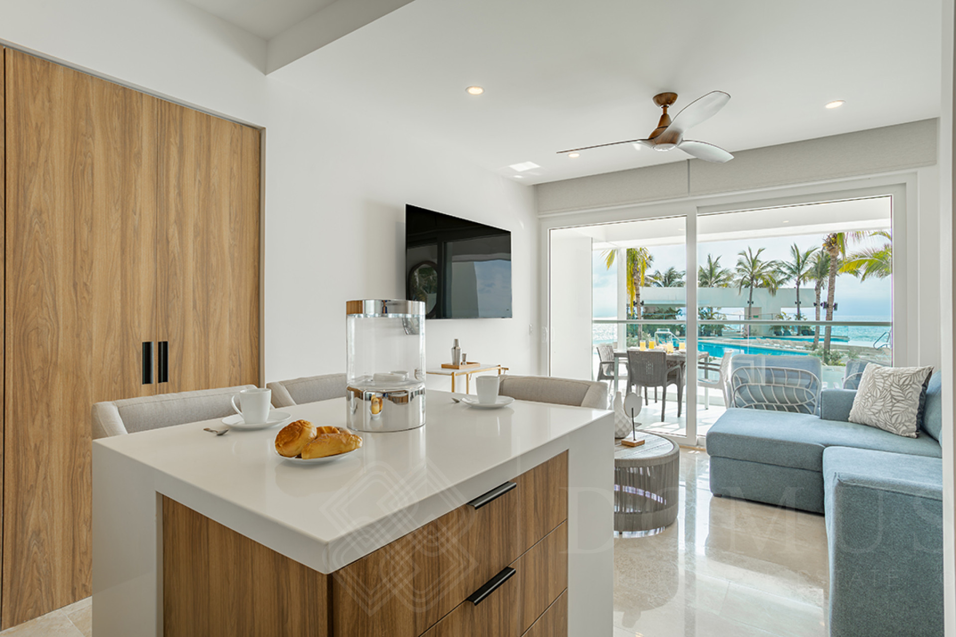 Image gallery of Condominium PG5 Harbor 171 North Tower - Oceanfront Garden Penthouse for Sale in Puerto Vallarta