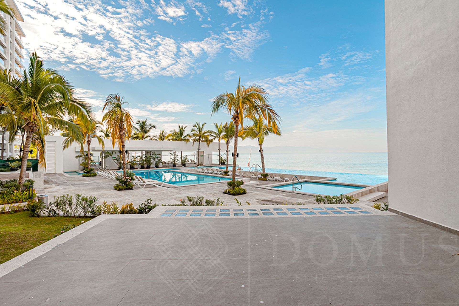 Image gallery of Condominium PG5 Harbor 171 North Tower - Oceanfront Garden Penthouse for Sale in Puerto Vallarta