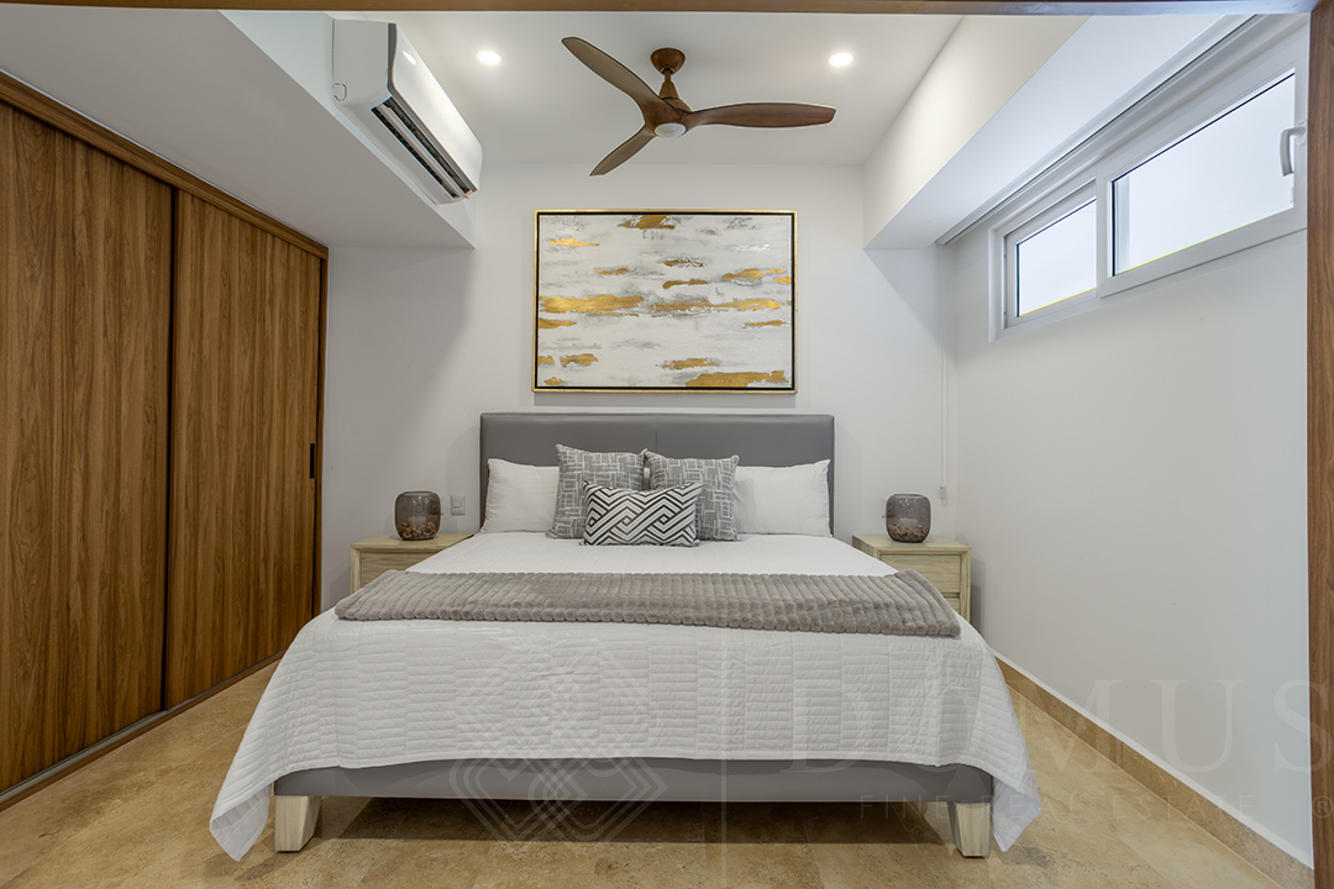 Image gallery of Condominium PG5 Harbor 171 North Tower - Oceanfront Garden Penthouse for Sale in Puerto Vallarta