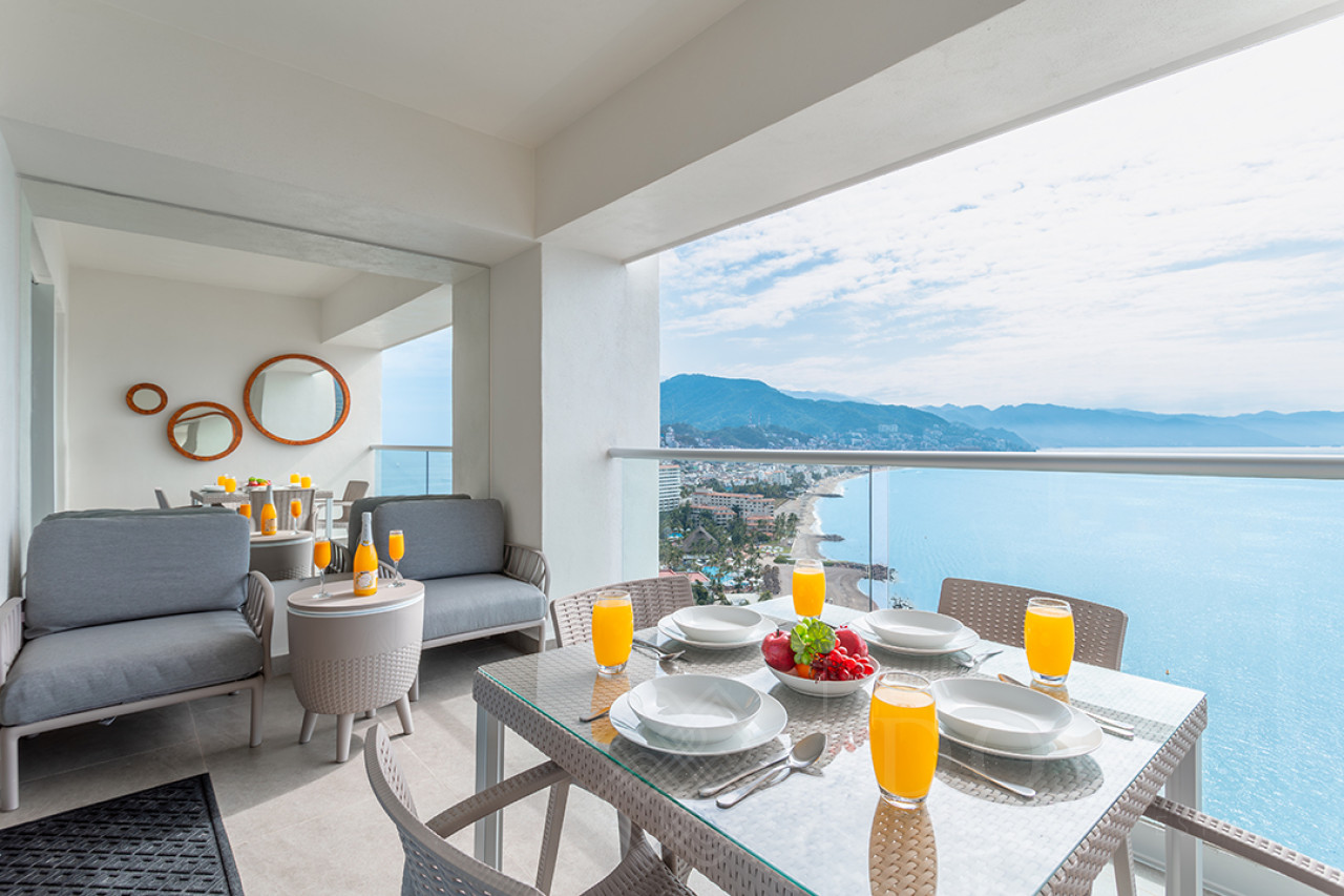 Condominio 2102 Harbor 171 Torre Norte - Departamento frente al mar en venta Puerto Vallarta