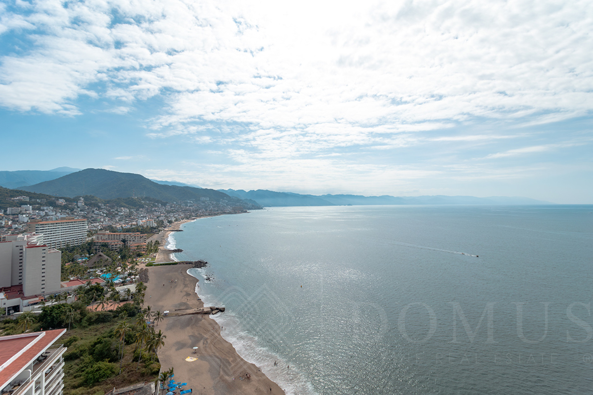 Image gallery of Condominium 2102 Harbor 171 North Tower - Oceanfront Apartment for Sale in Puerto Vallarta