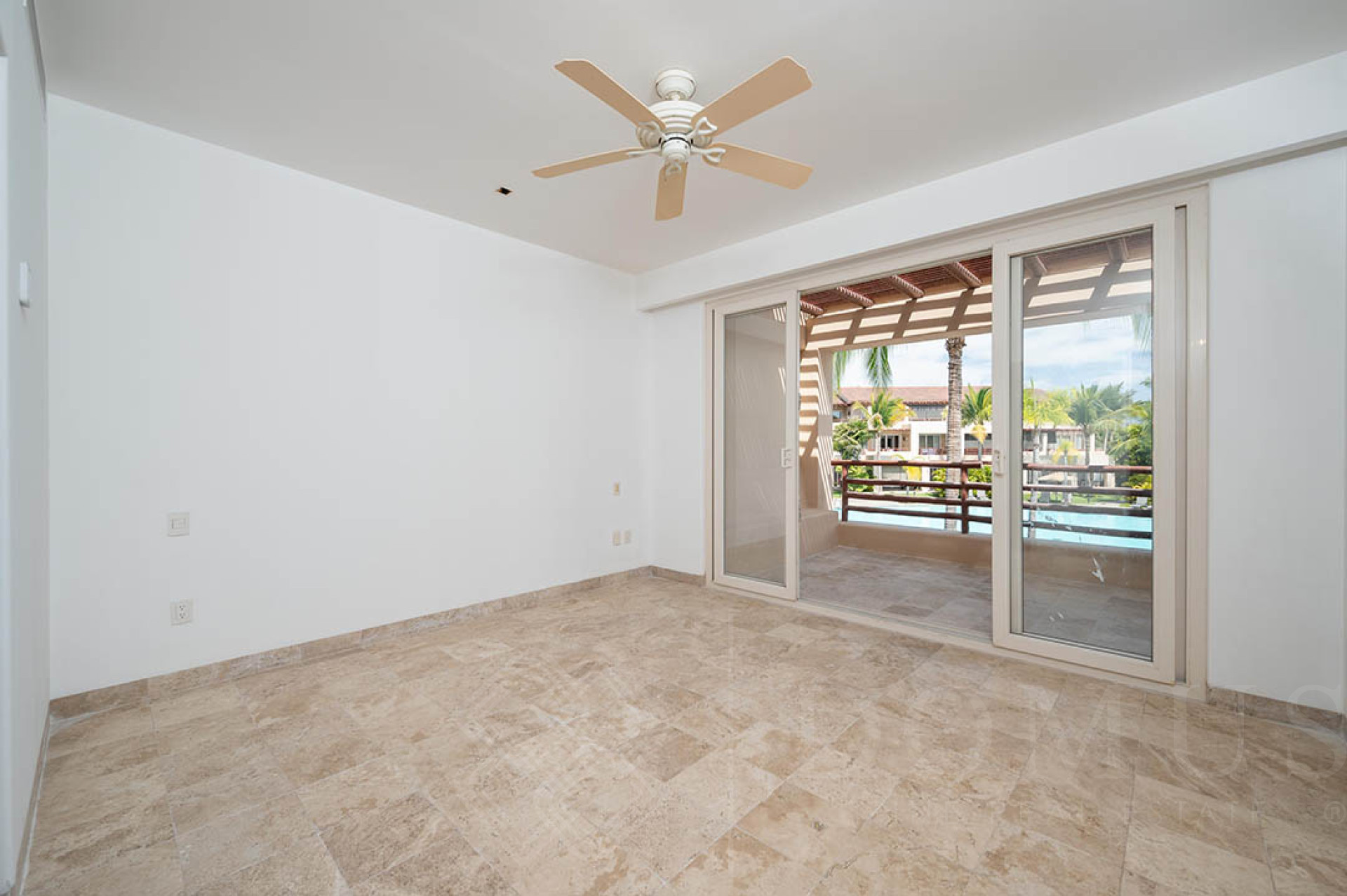 Galeria de Isla Palmares 209 - Departamento en venta en El Tigre, Nuevo Vallarta