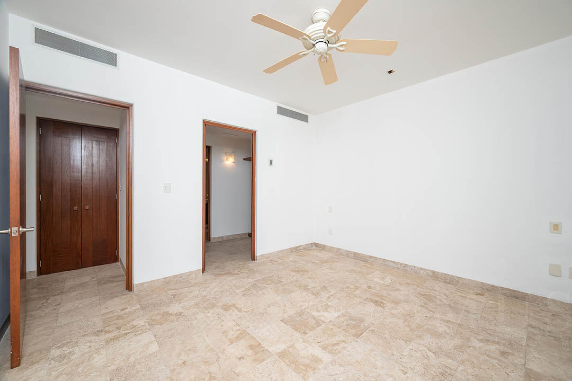 Image gallery of Isla Palmares 211 - Apartment for sale in El Tigre, Nuevo Vallarta