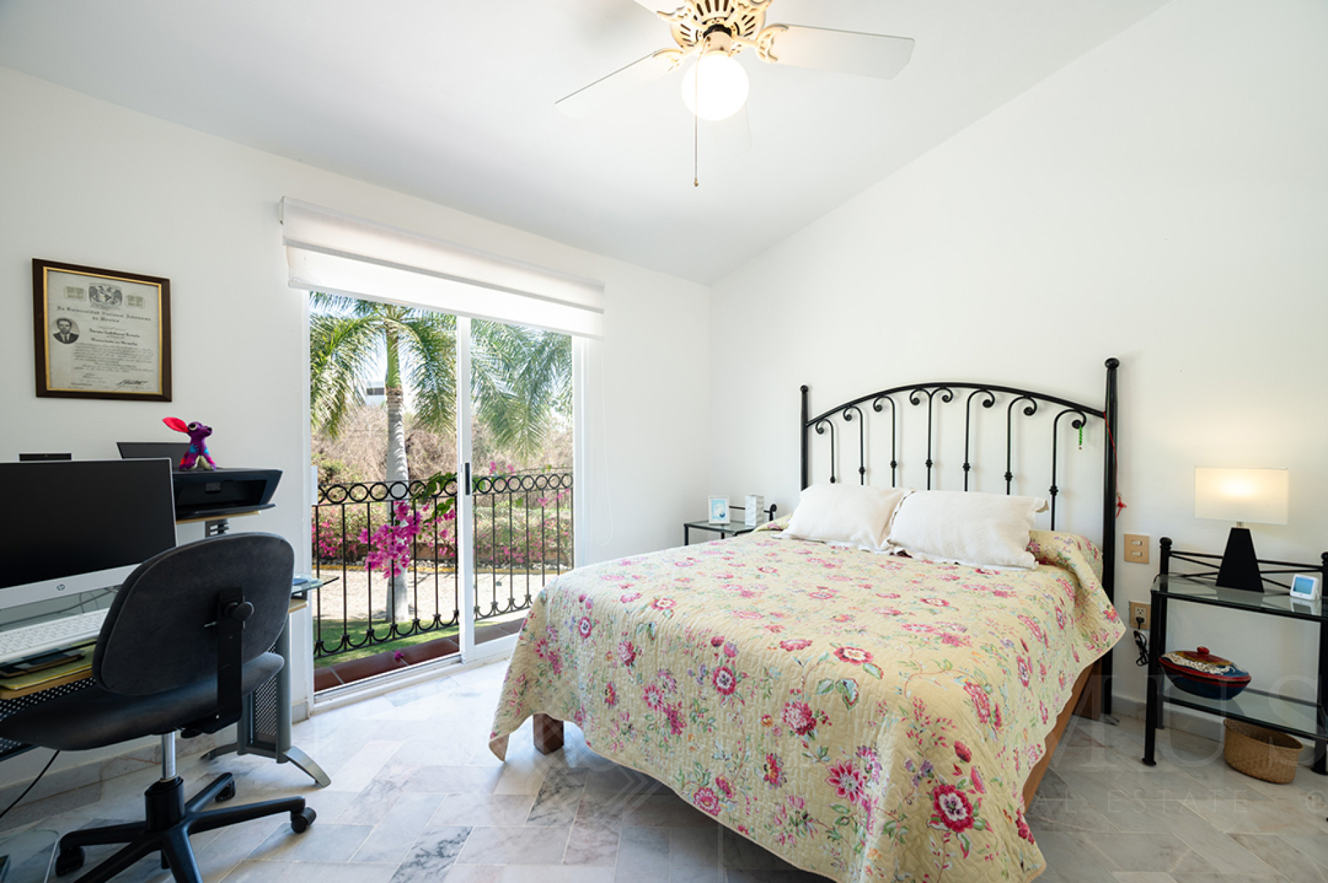 Galeria de Punta Pelicanos 55 - Casa en venta en La Cruz de Huanacaxtle 