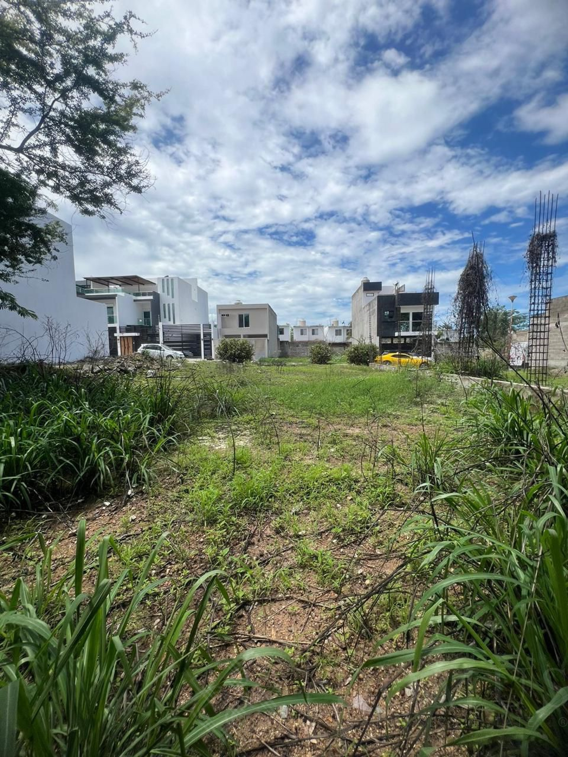 Image gallery of Lisboa Lote 8 – Land for Sale in Residential Area in Puerto Vallarta