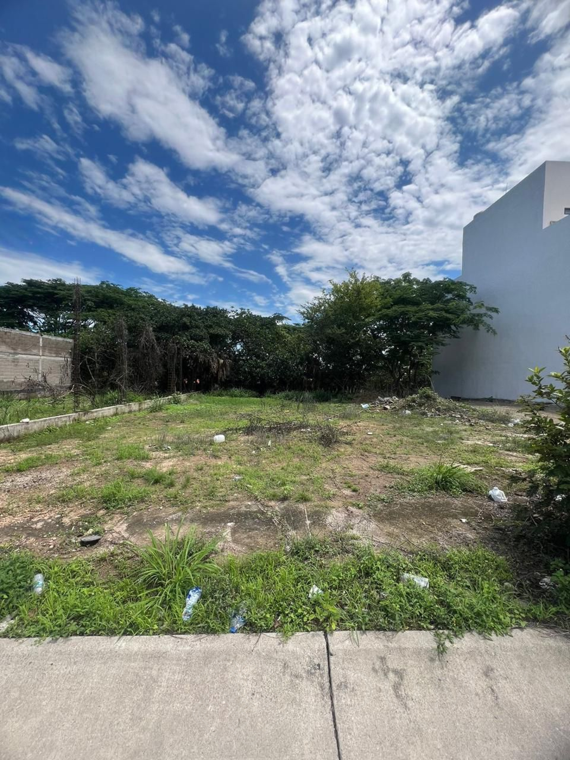 Image gallery of Lisboa Lote 8 – Land for Sale in Residential Area in Puerto Vallarta