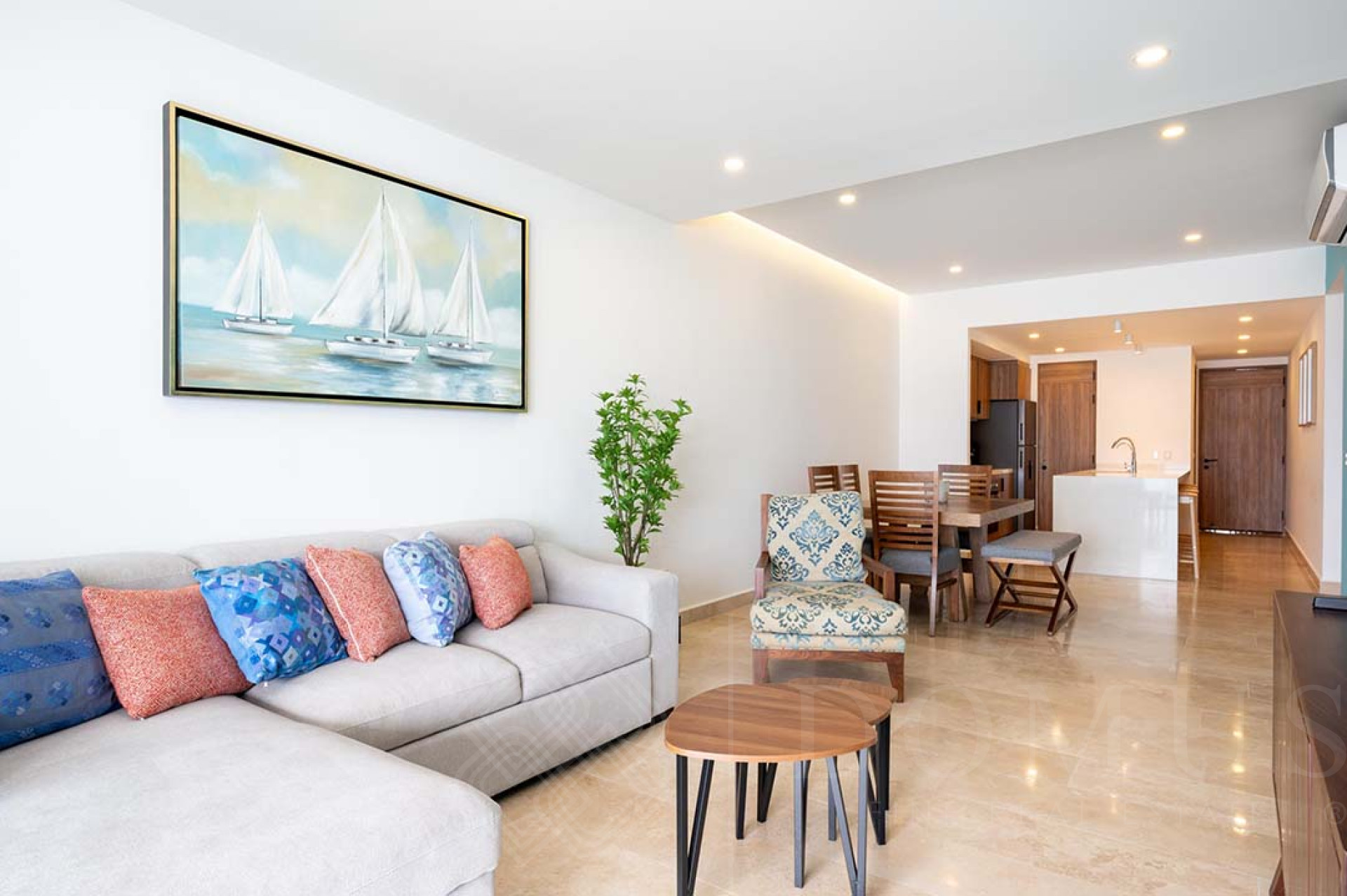 Image gallery of Harbor 171 Torre Norte 906 - Oceanfront apartment for sale in Puerto Vallarta