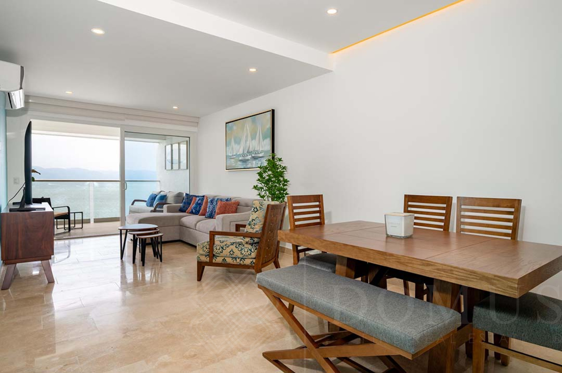 Image gallery of Harbor 171 Torre Norte 906 - Oceanfront apartment for sale in Puerto Vallarta