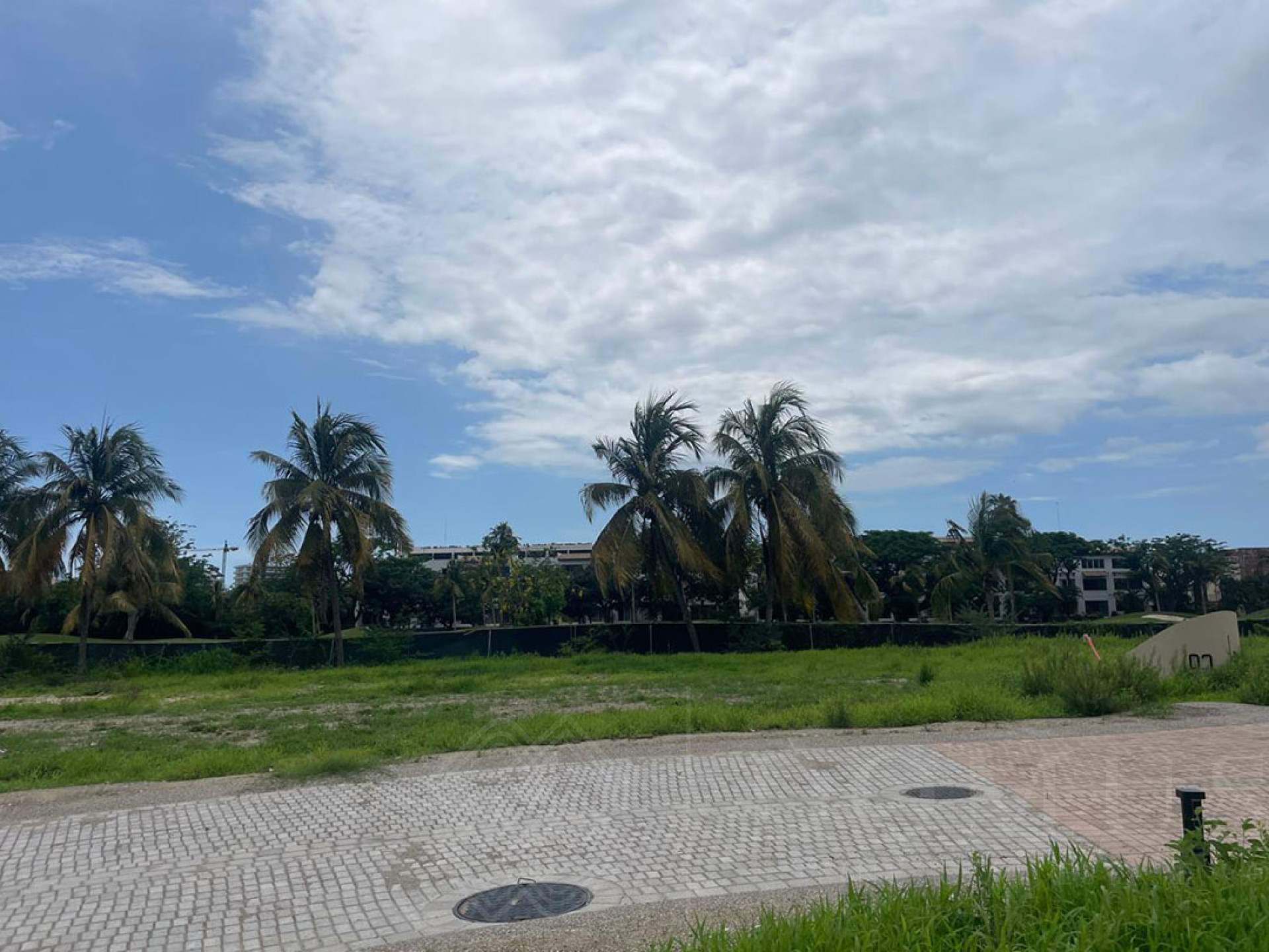 Galeria de Lote 7 Isla Palmares Estates - Lote en venta en El Tigre Nuevo Vallarta 