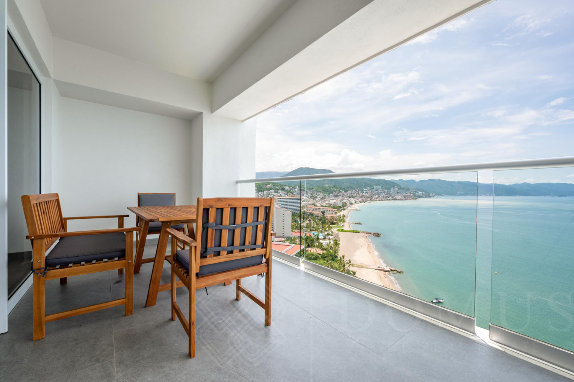Image gallery of 1803 North Tower, Harbor 171 Puerto Vallarta. A beachfront condo with spectacular views of the bay.