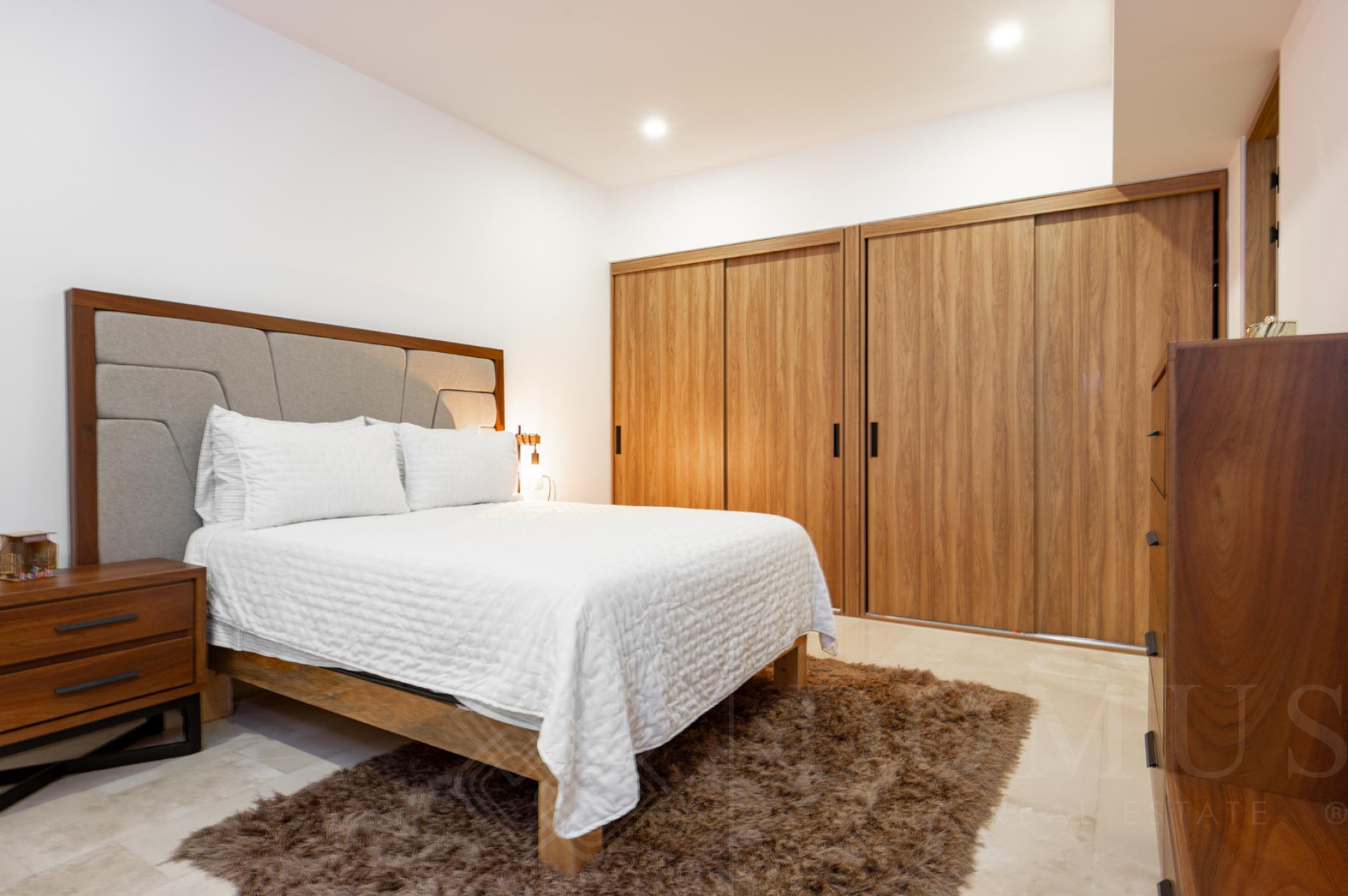 Image gallery of 1803 North Tower, Harbor 171 Puerto Vallarta. A beachfront condo with spectacular views of the bay.
