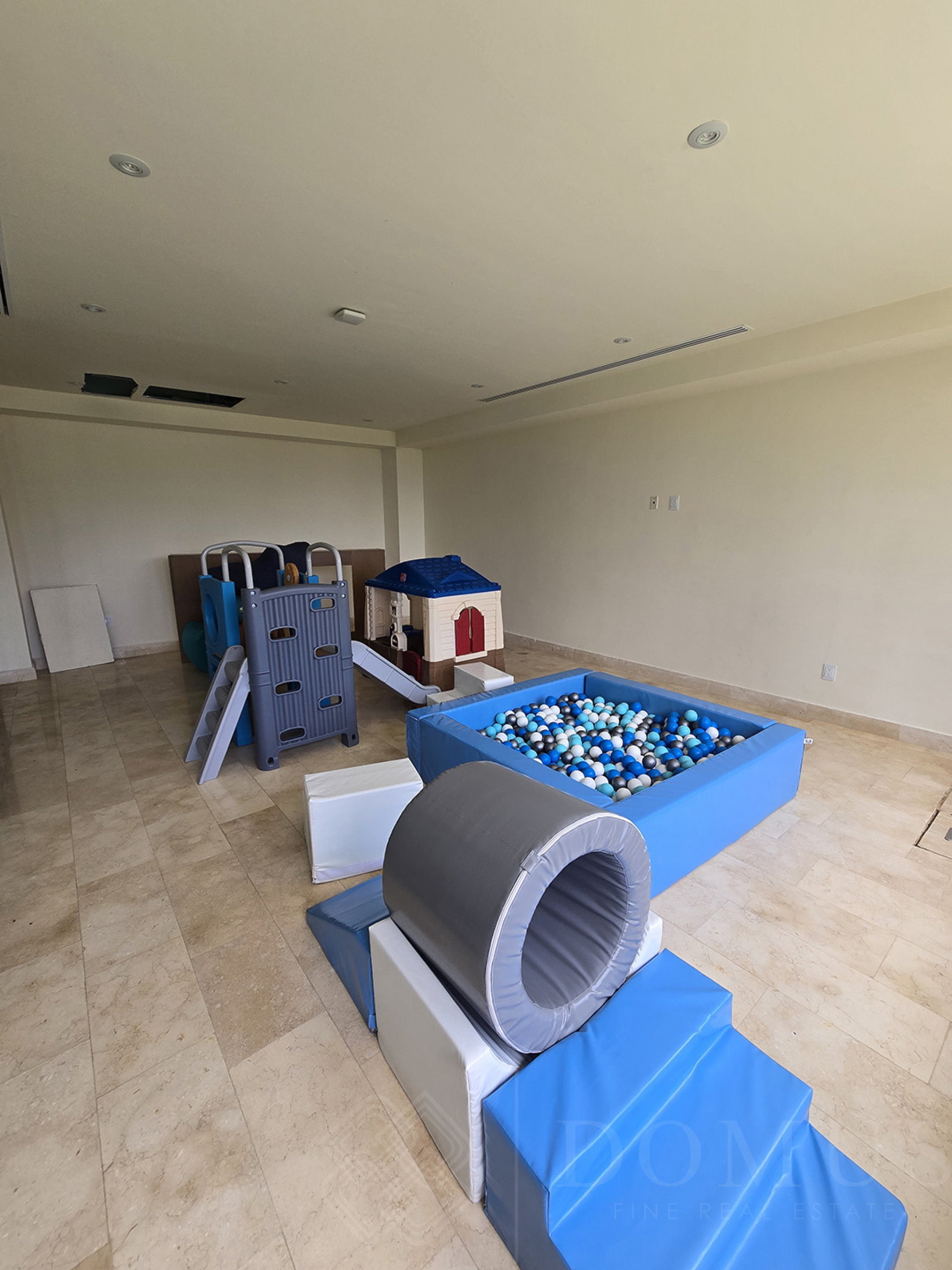 Image gallery of Condo D204 Zantamar, La Cruz de Huanacaxtle