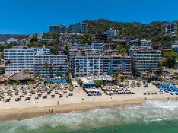 One Beach Street 311C - Departamento en venta frente al mar, Zona Romántica