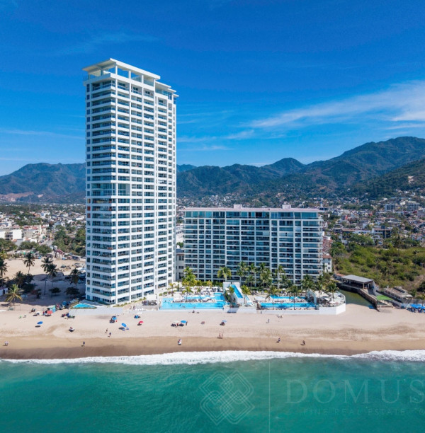 Harbor 171 Torre Norte 1207 - Departamento en venta frente al mar en Puerto Vallarta