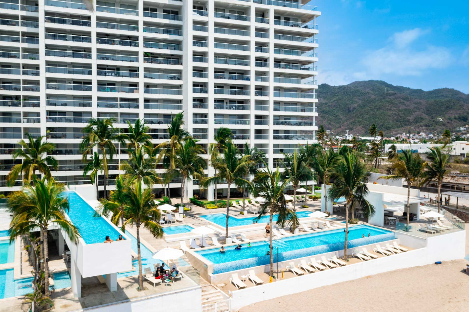 Image gallery of Harbor 171 Torre Norte 1207 - Oceanfront apartment for sale in Puerto Vallarta