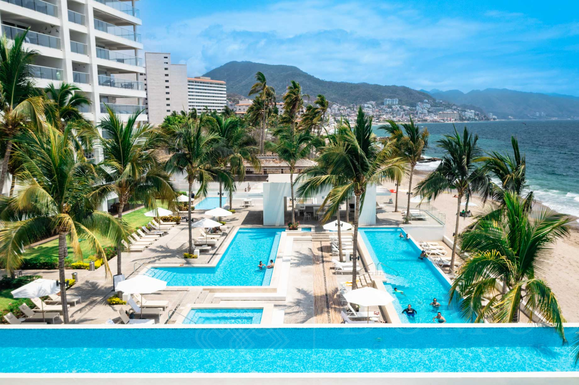 Image gallery of Harbor 171 Torre Norte 1207 - Oceanfront apartment for sale in Puerto Vallarta