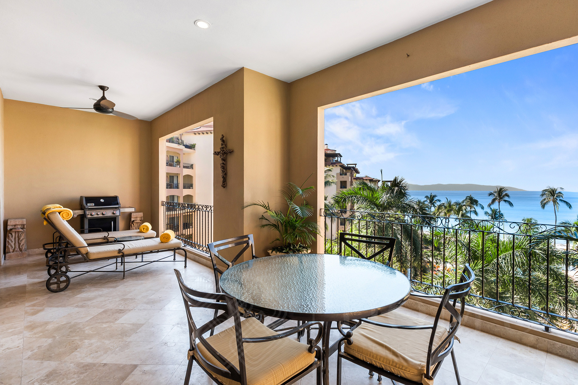 Image gallery of Condo 2503 Villa La Estancia