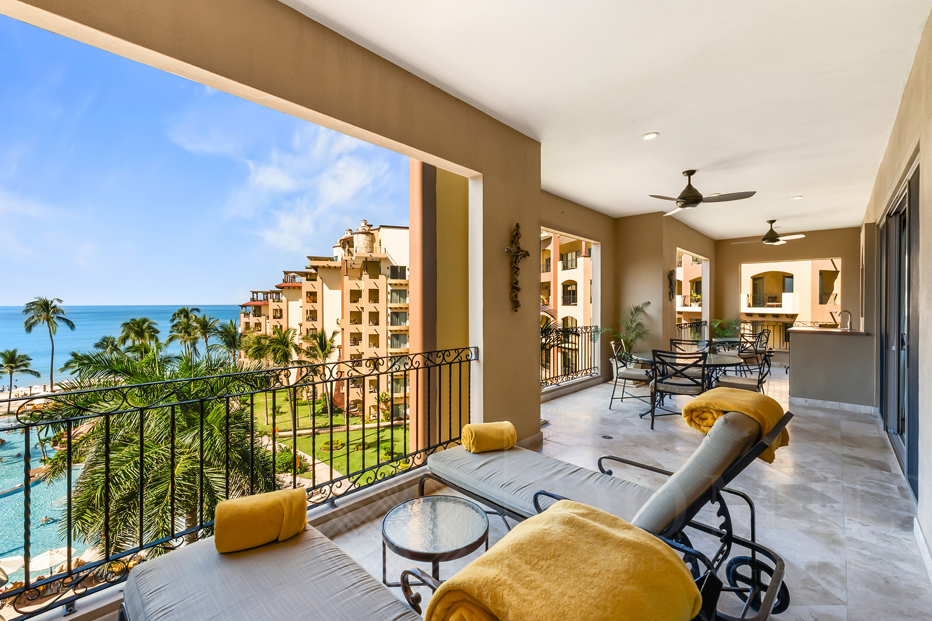 Image gallery of Condo 2503 Villa La Estancia