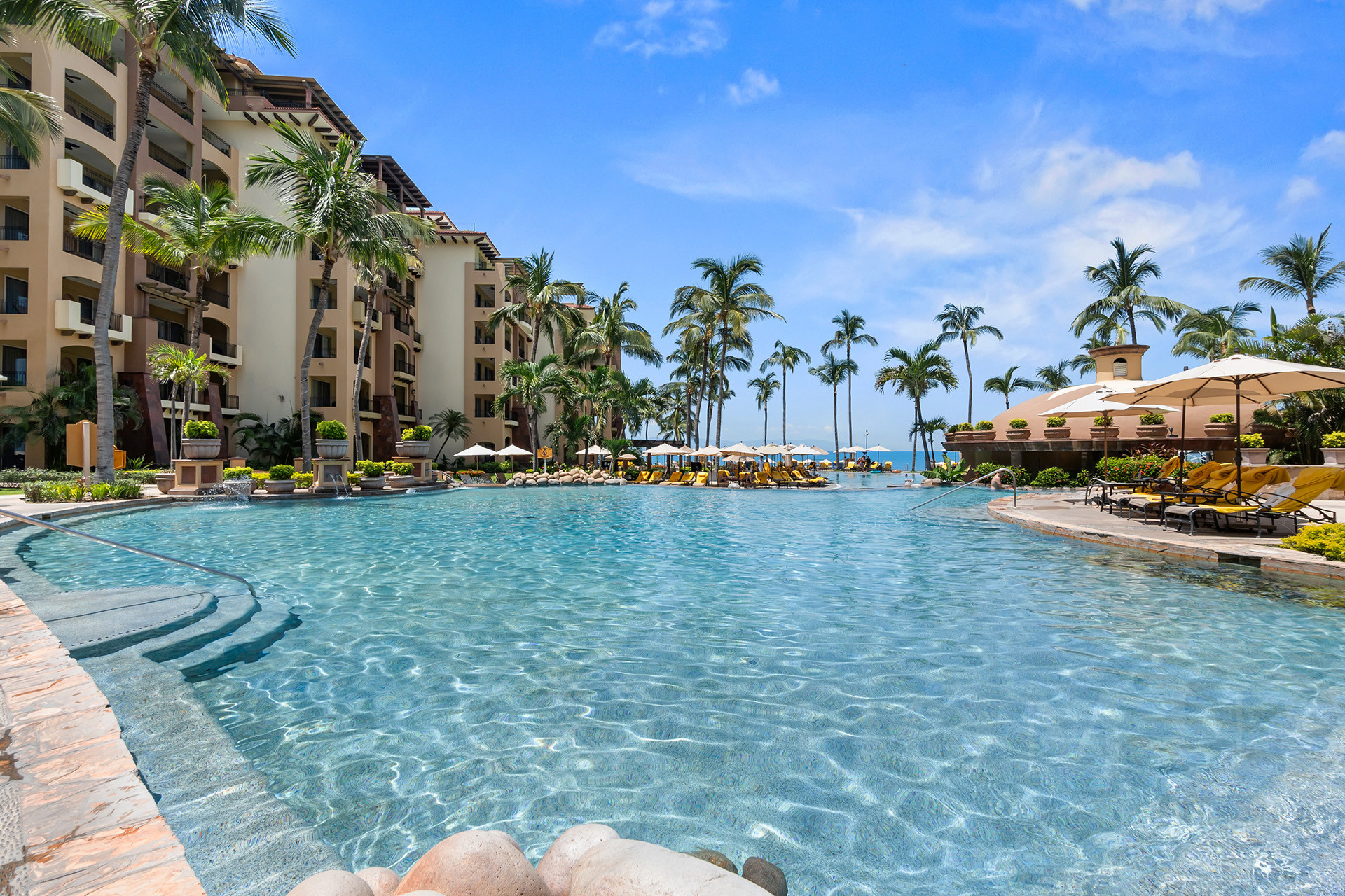 Image gallery of Condo 2503 Villa La Estancia