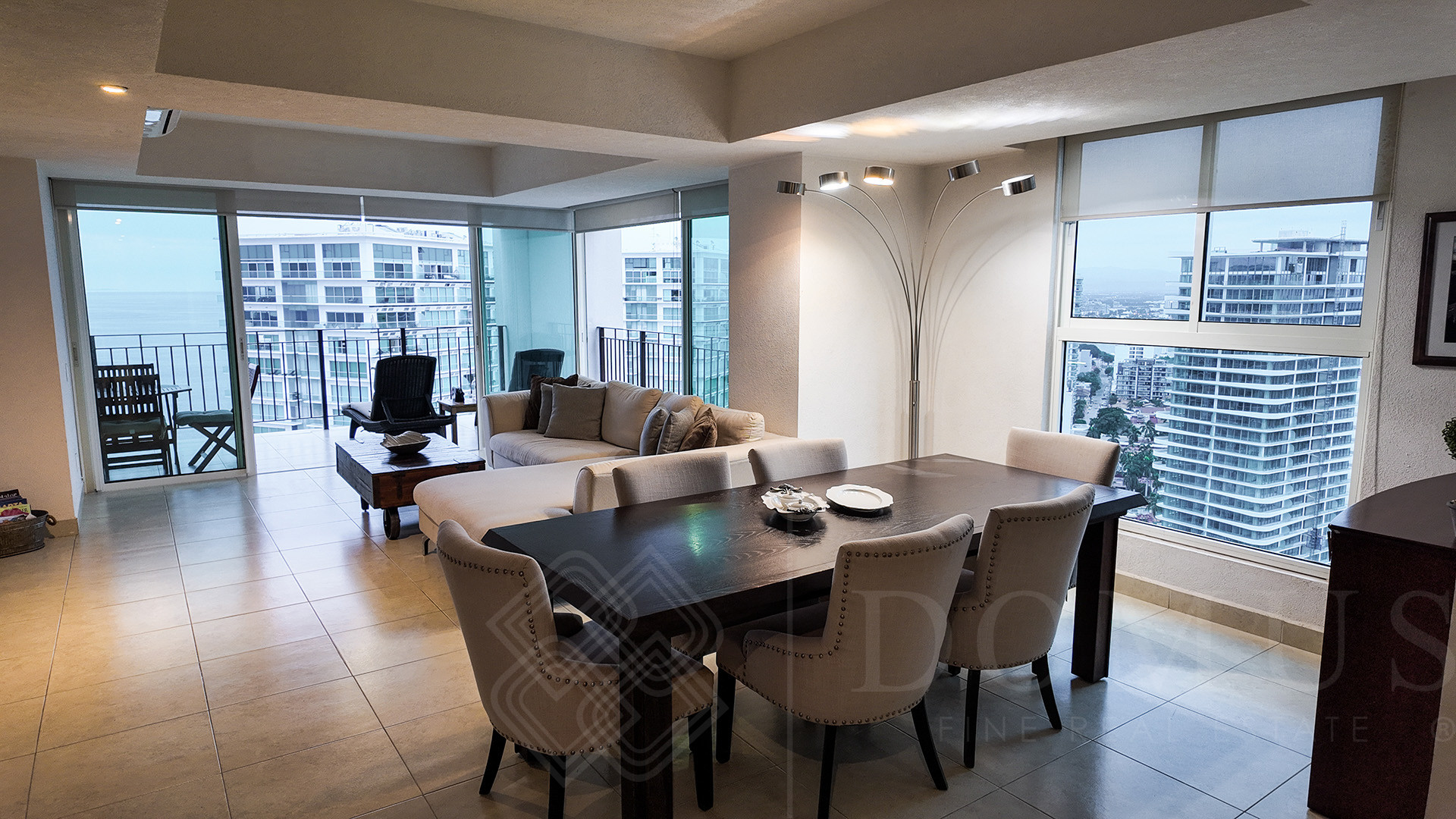 Galeria de Departamento 2501 Torre 3000, Grand Venetian