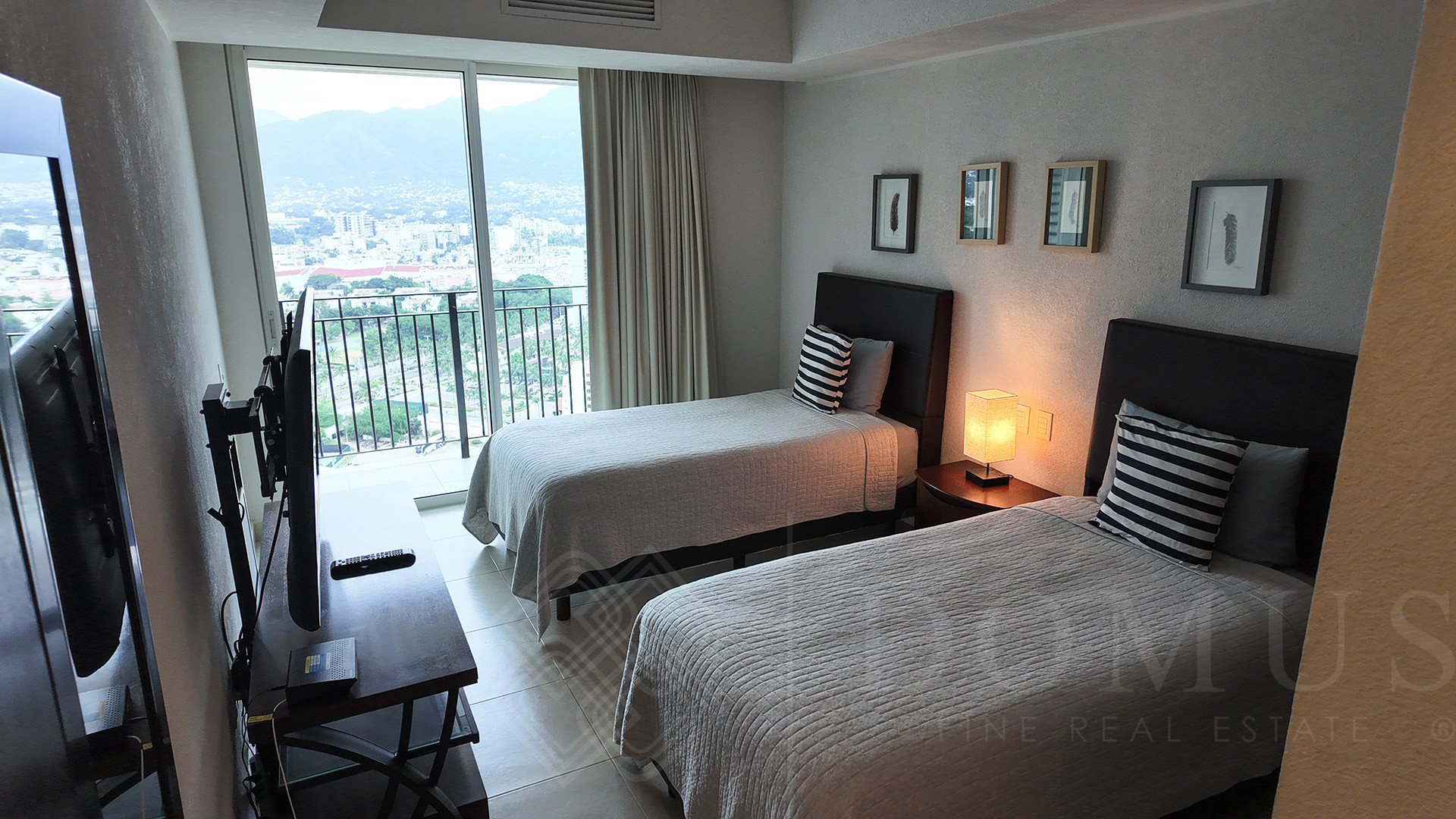 Galeria de Departamento 2501 Torre 3000, Grand Venetian