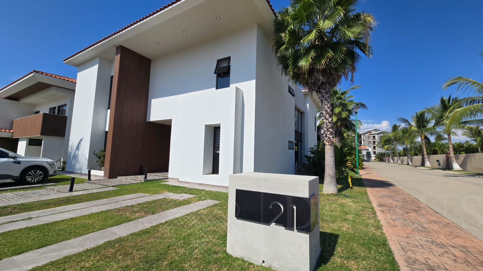 Galeria de Casa Vista Lagos 21, El Tigre