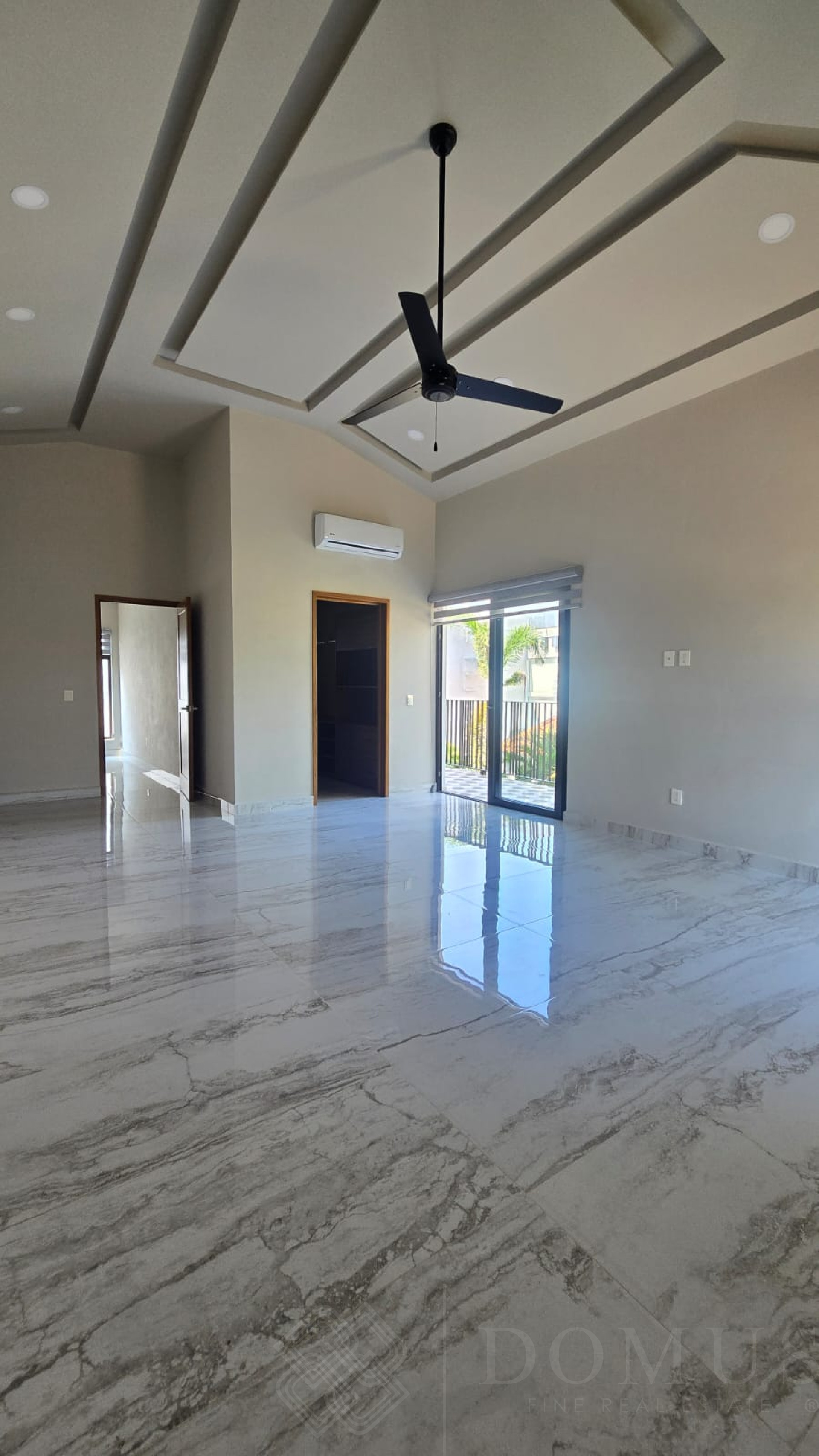 Galeria de Casa Vista Lagos 21, El Tigre