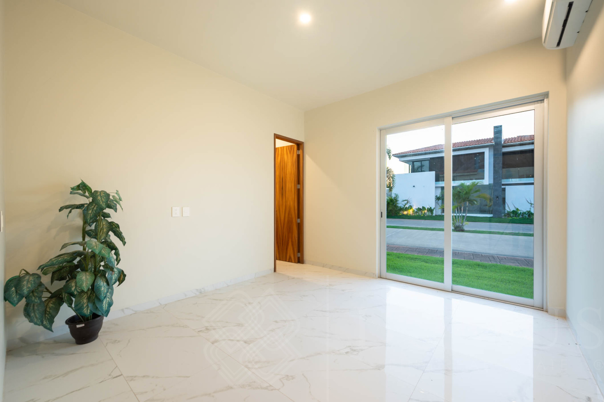 Galeria de Casa Cedros 305 - Casa en venta en Los Tigres Residencial, Nuevo Vallarta