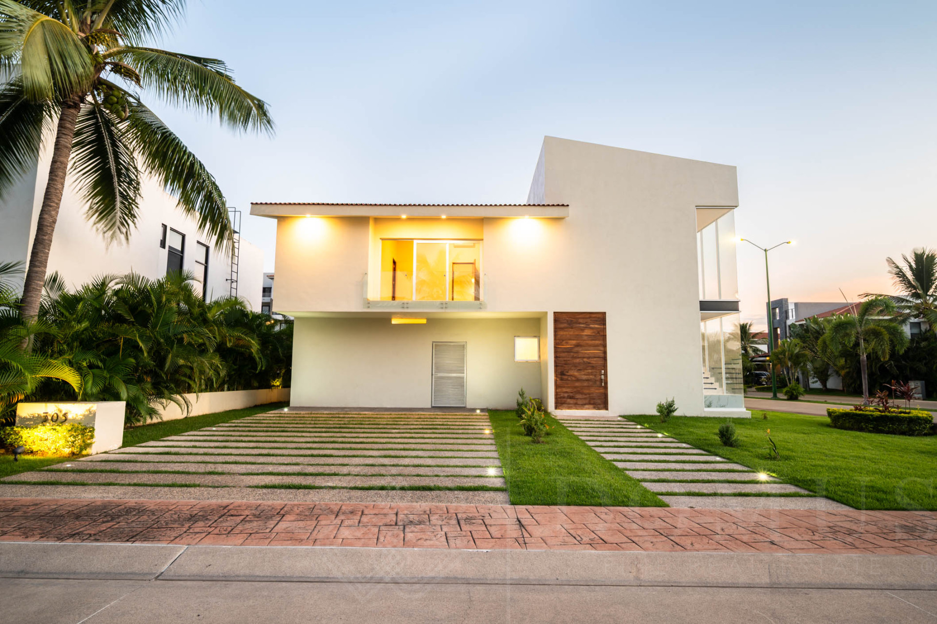 Galeria de Casa Cedros 305 - Casa en venta en Los Tigres Residencial, Nuevo Vallarta