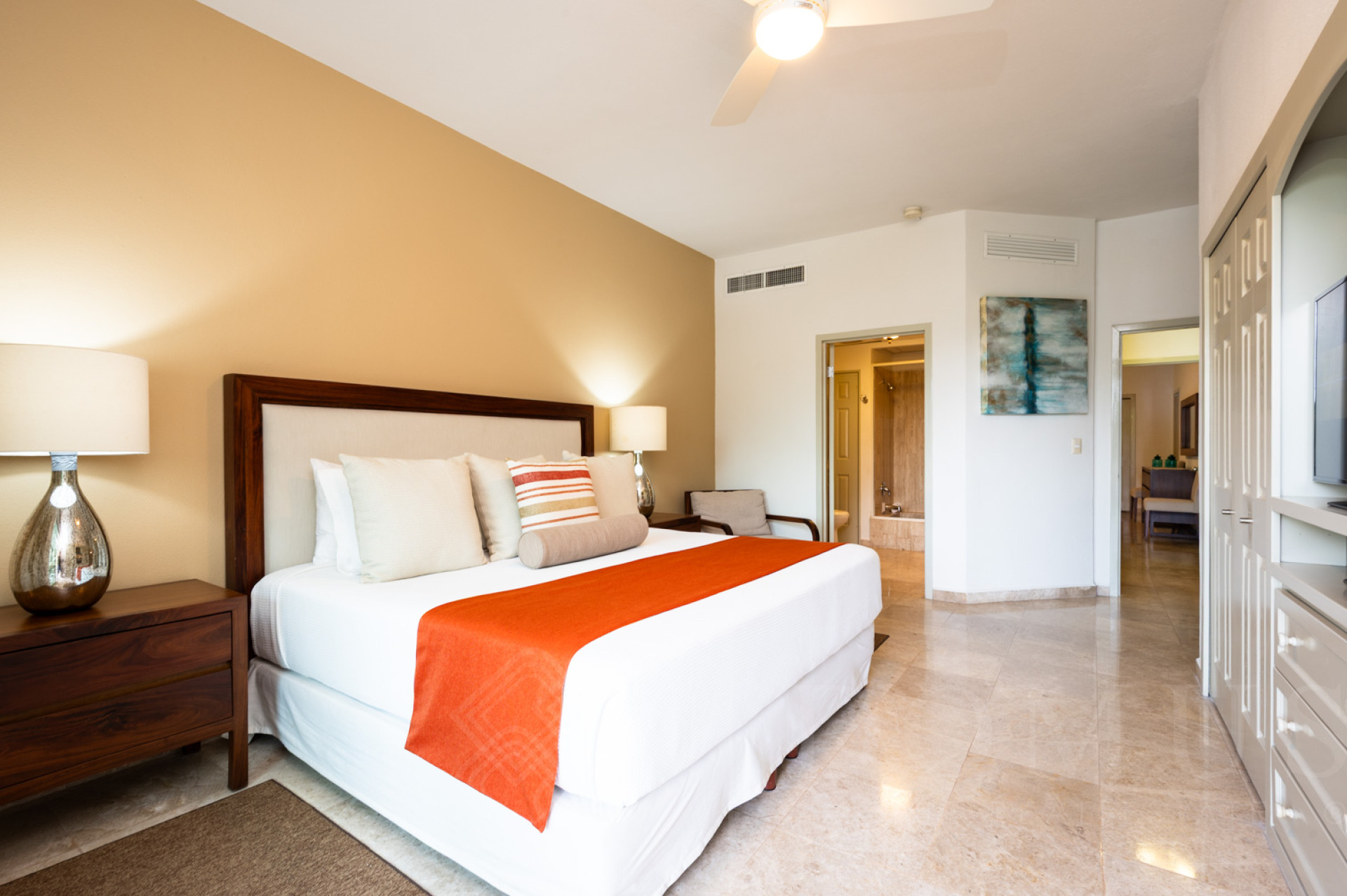 Galeria de Playa Royale Departamento #3405