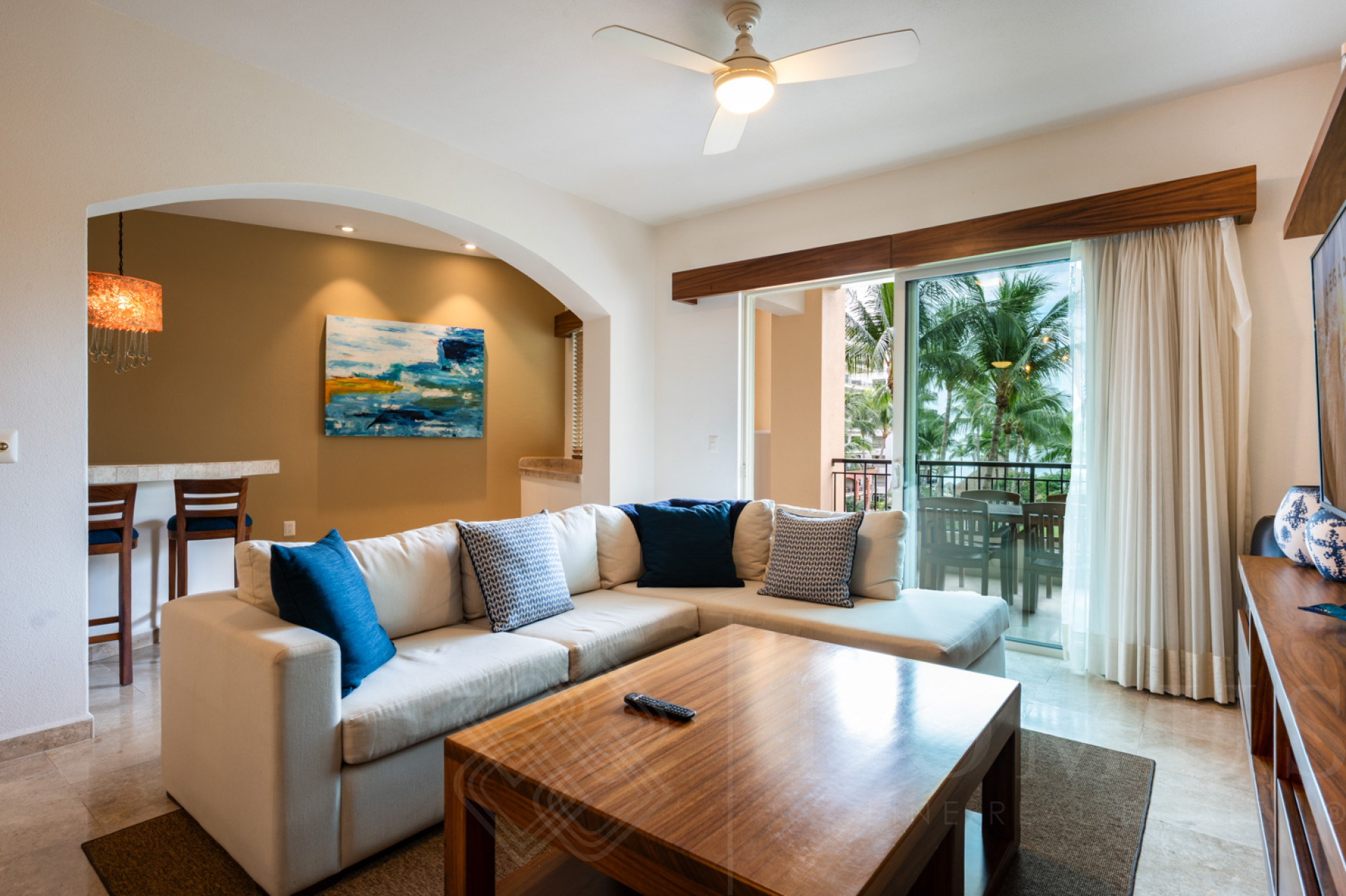 Galeria de Playa Royale Departamento #3405