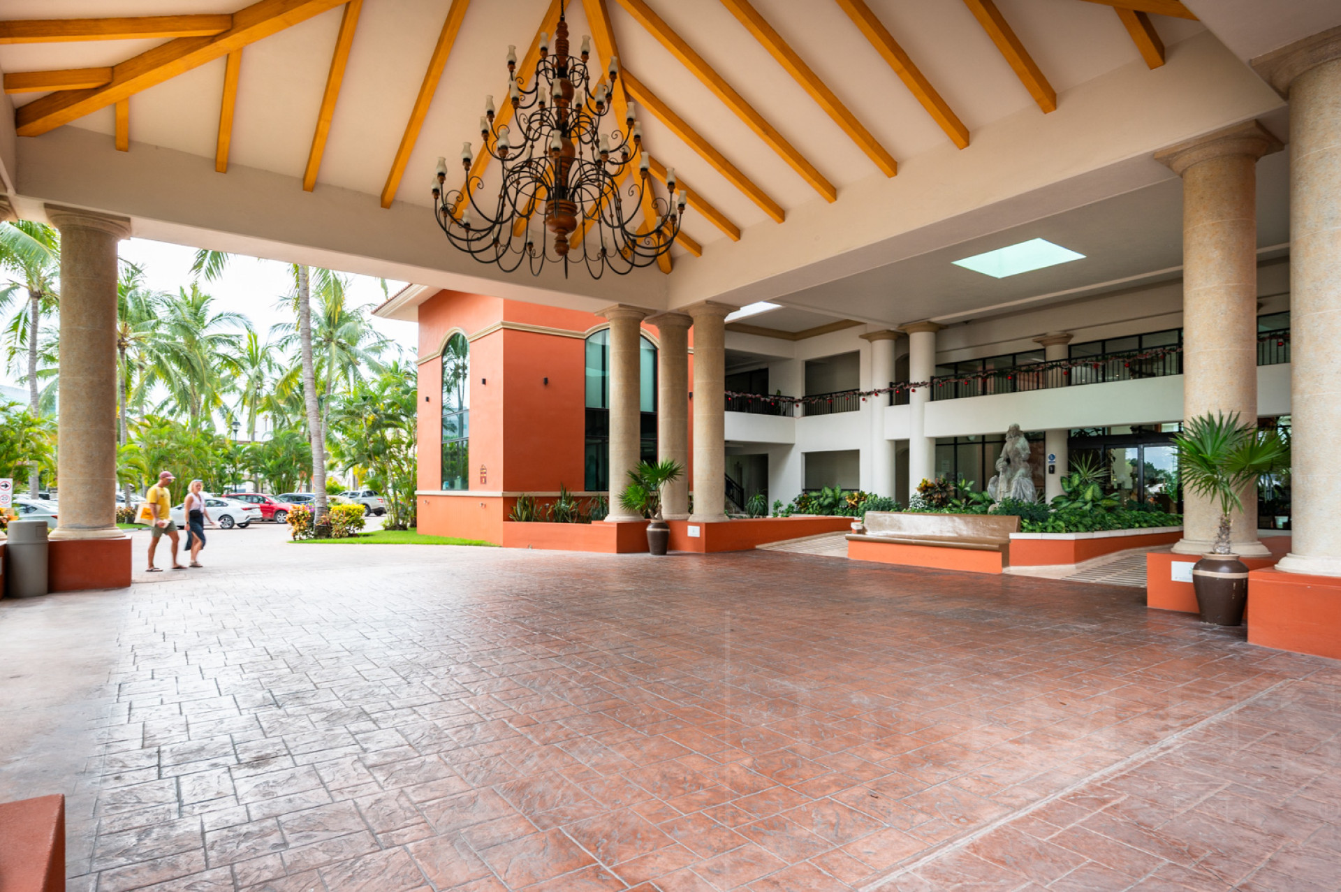 Galeria de Playa Royale Departamento #3405