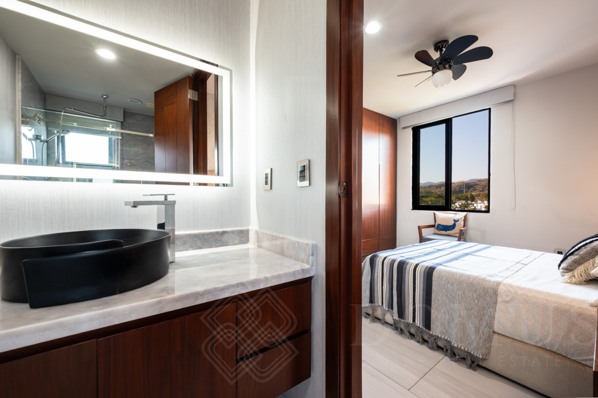 Galeria de Quadrant PH 1506, Bucerías