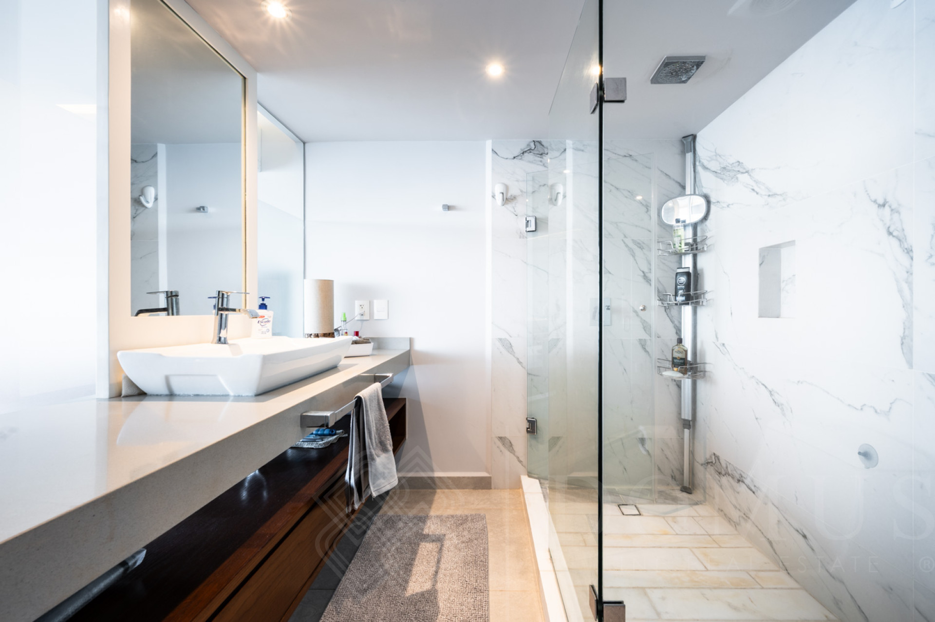 Galeria de Harbor 171 Torre Sur #12003