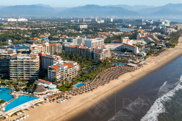 Playa Royale Torre 3 #405, Nuevo Vallarta