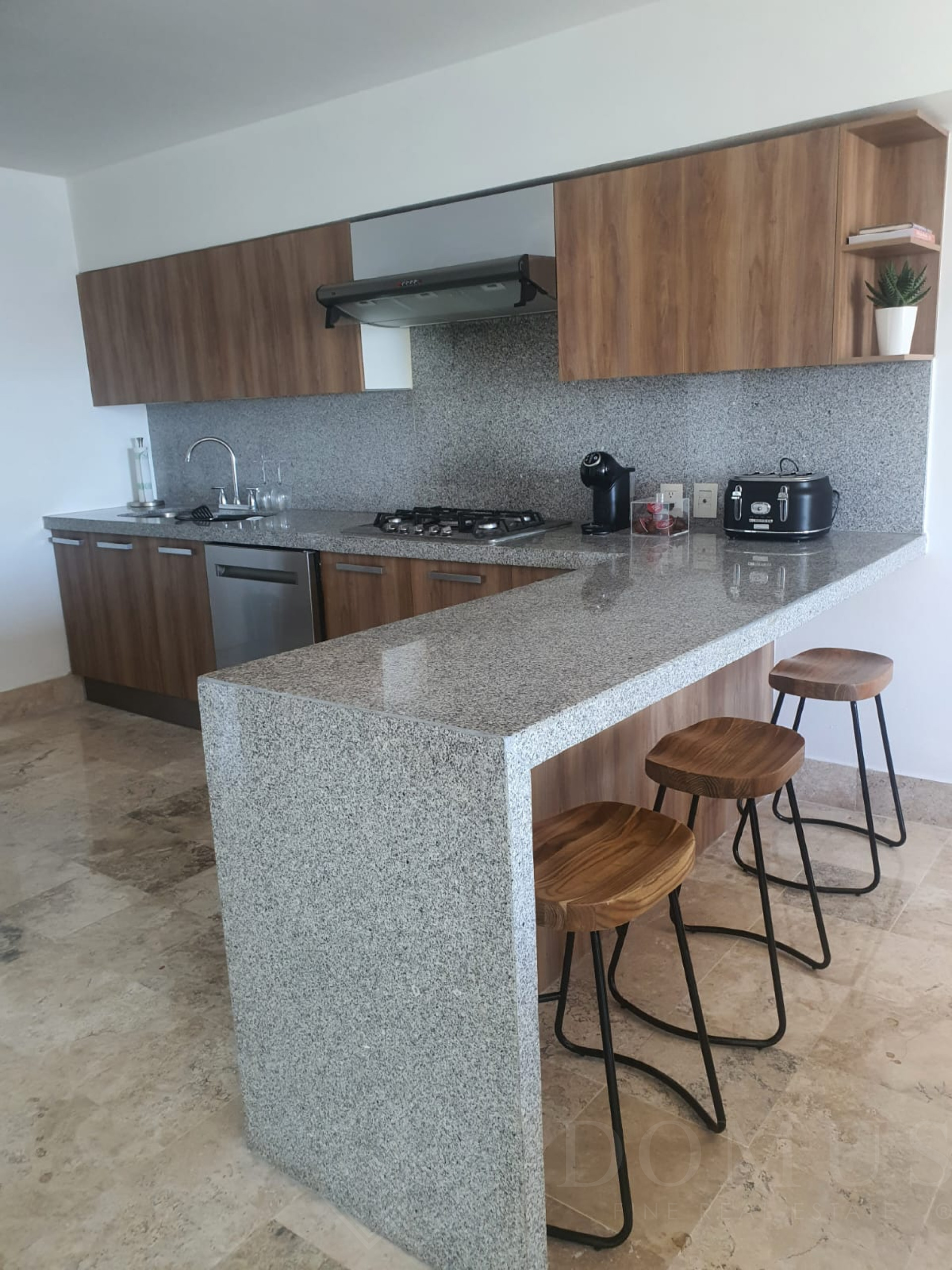 Galeria de Deck 12 Unidad #1103