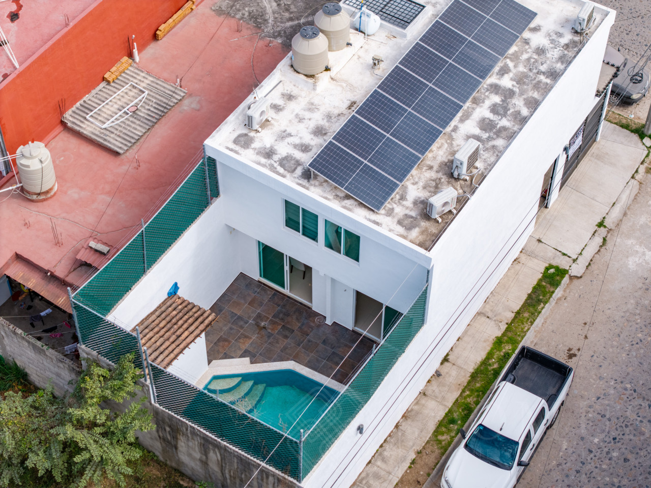 Casa en venta con alberca en colonia Villas Universidad Puerto Vallarta