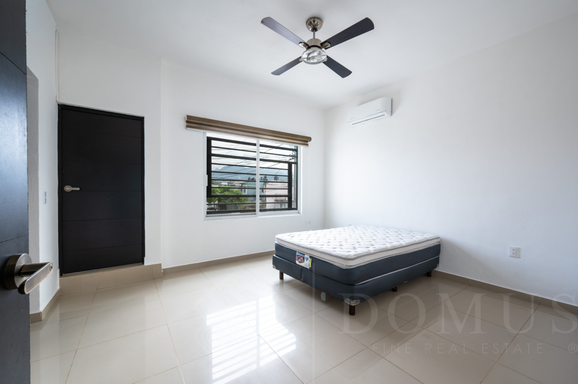 Galeria de Casa Las Estrellas, Villas Universidad