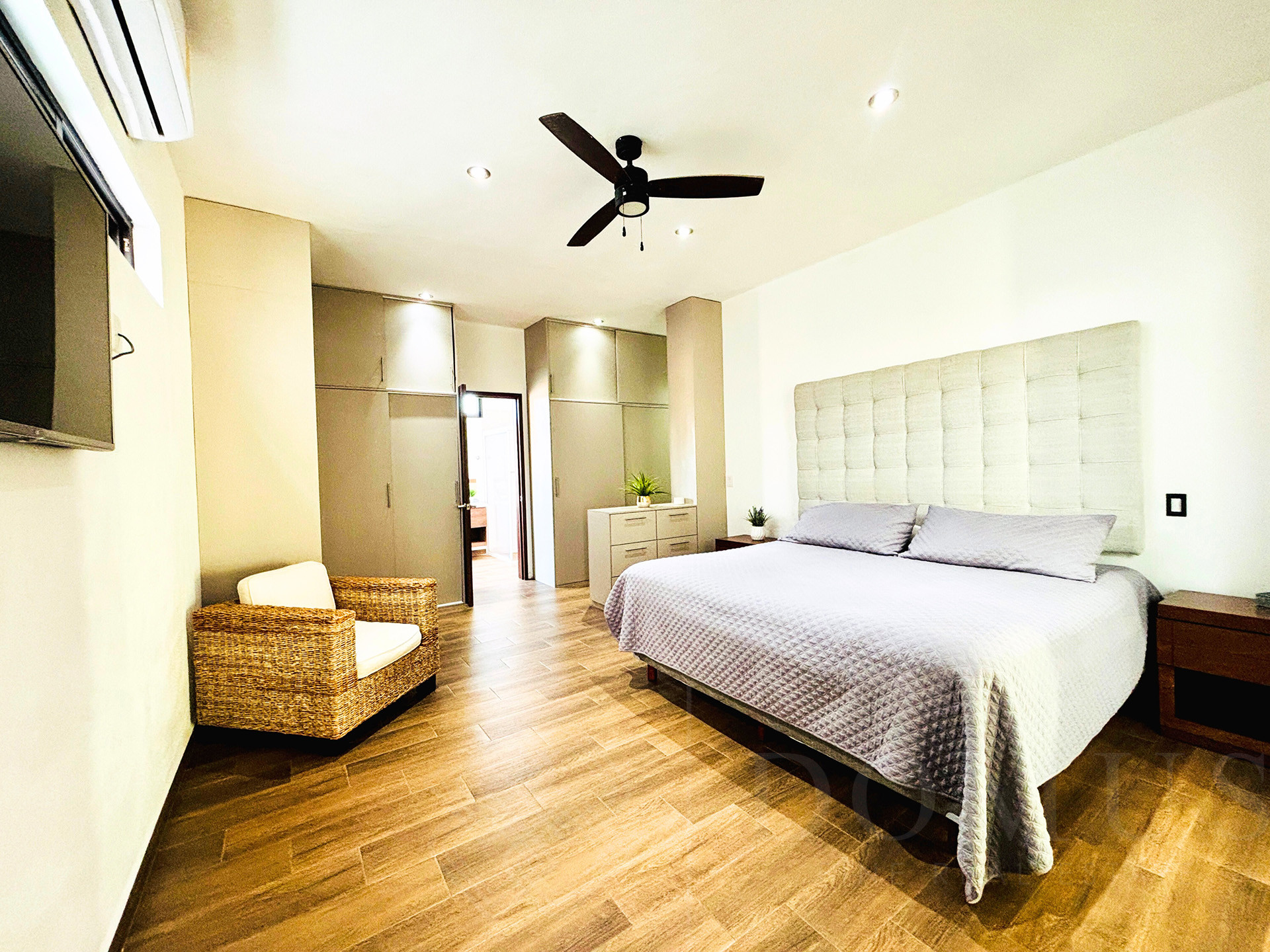 Image gallery of Wendy House, Rinconada de Banderas